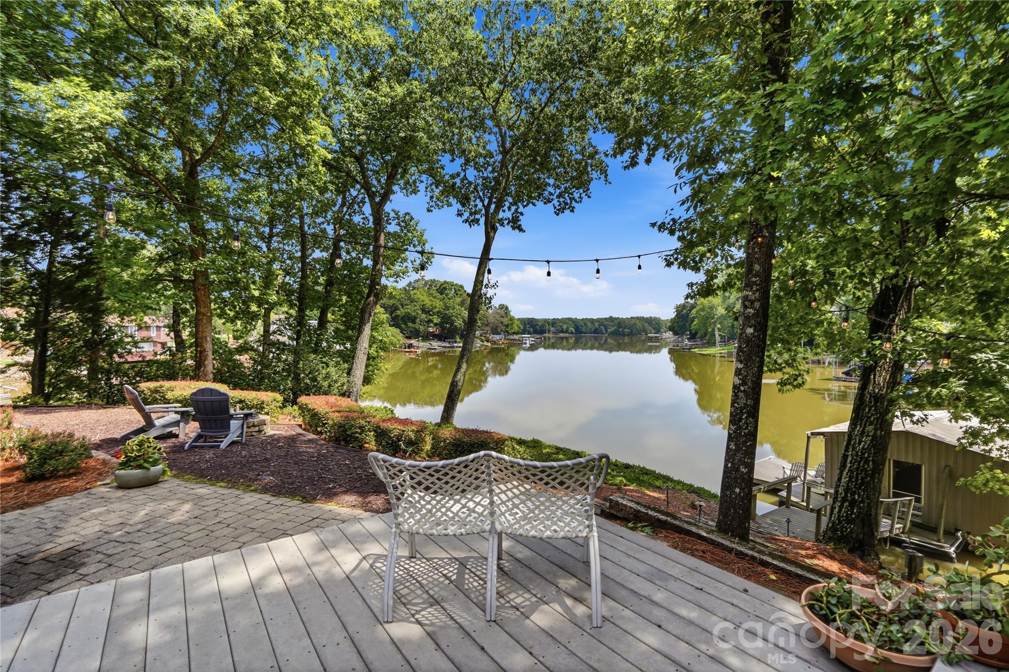 1075 Lakefront Woods Drive