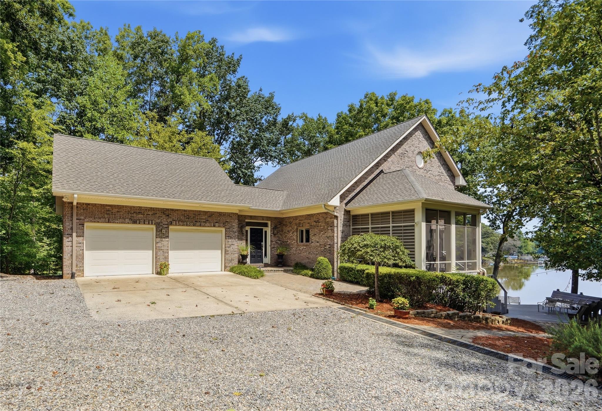 1075 Lakefront Woods Drive