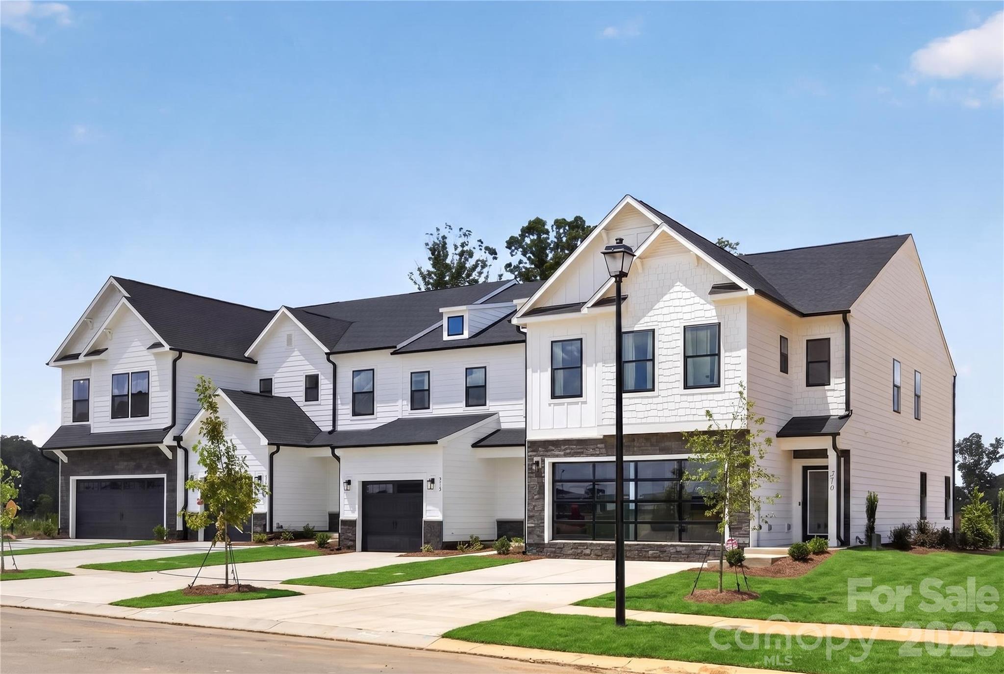 305 Northern Star Drive 4