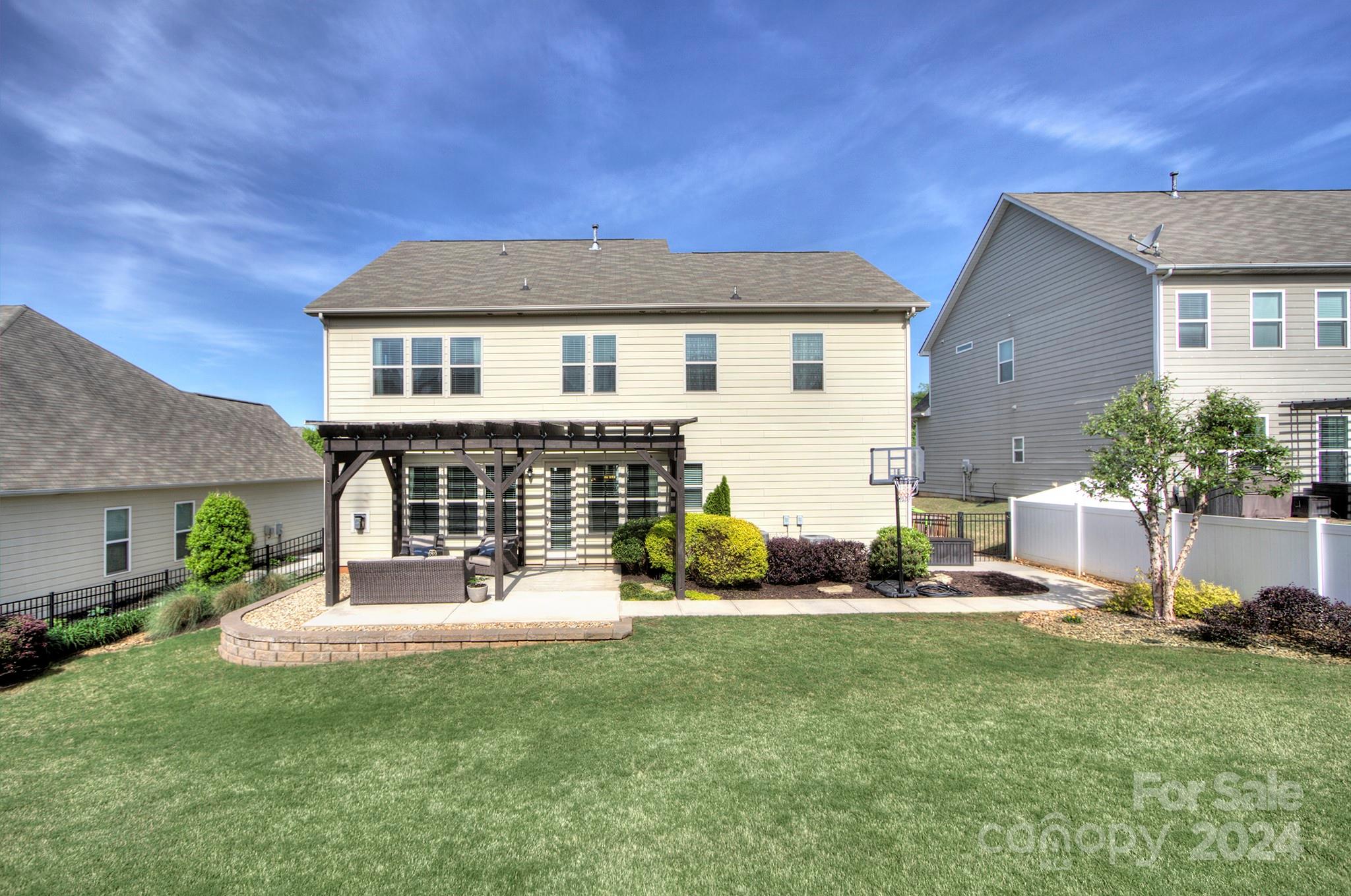 Walnut Creek - Residential