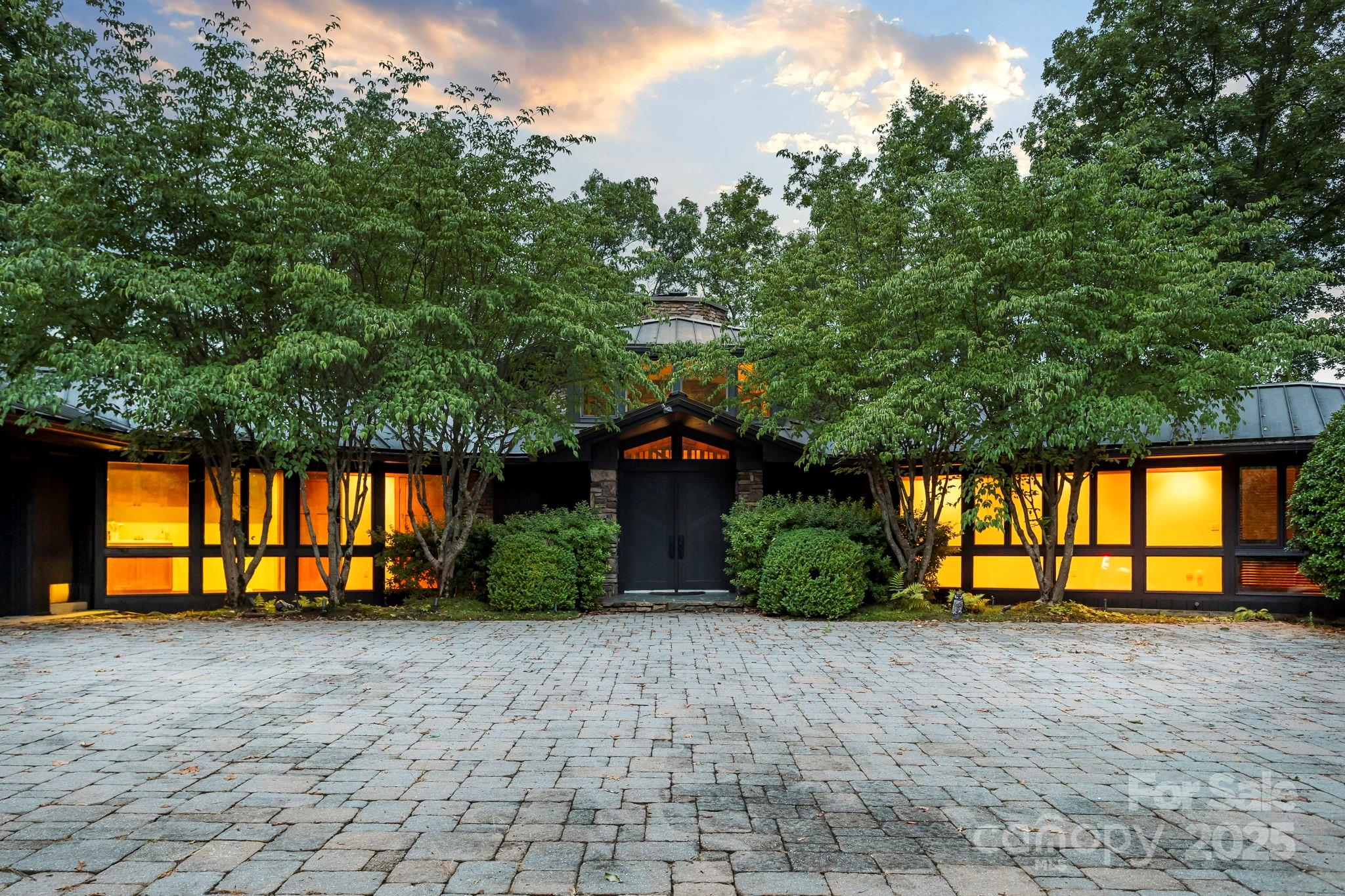 130 Piney Ridge Lane