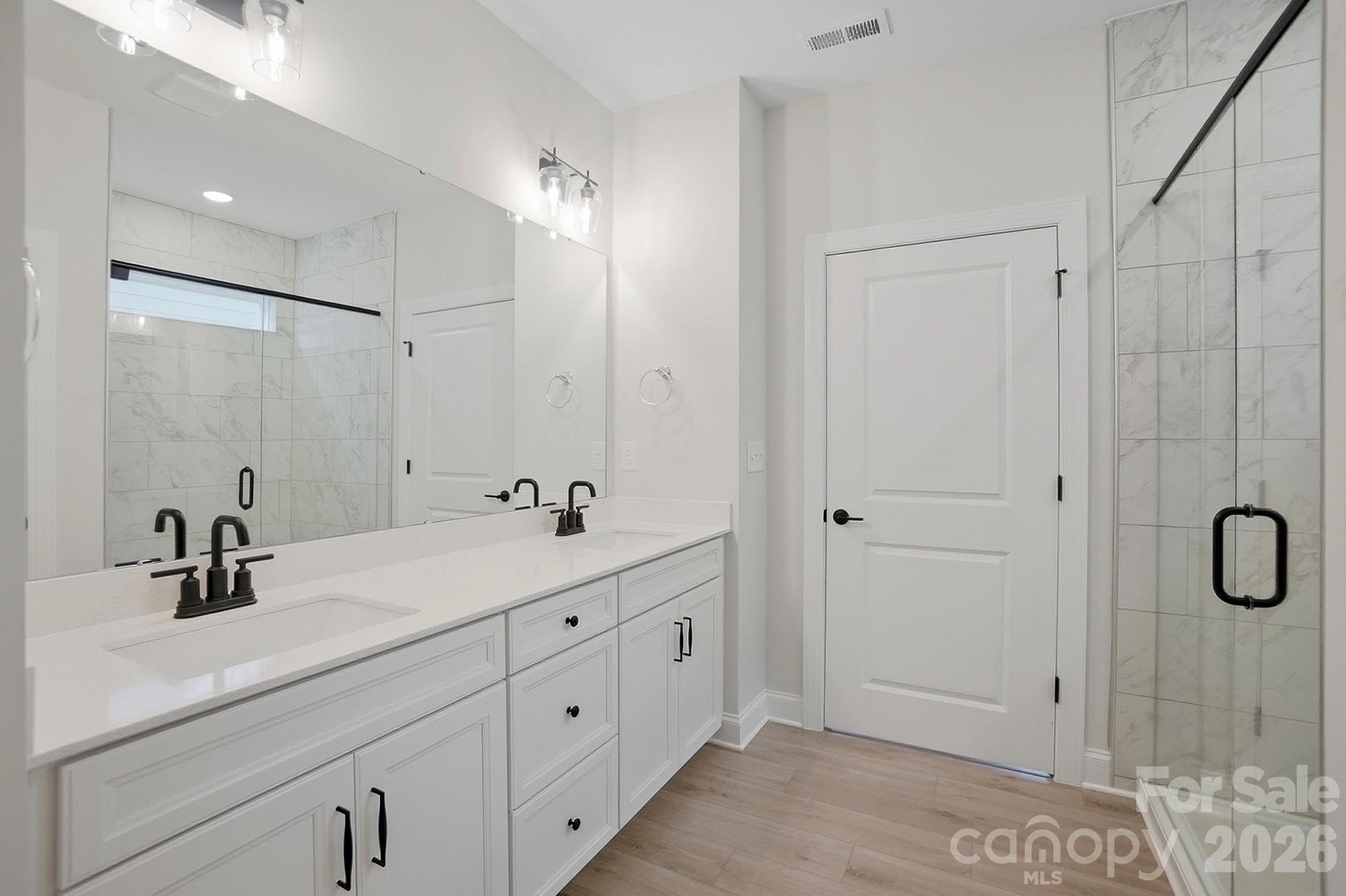 Founders Landing - Residential