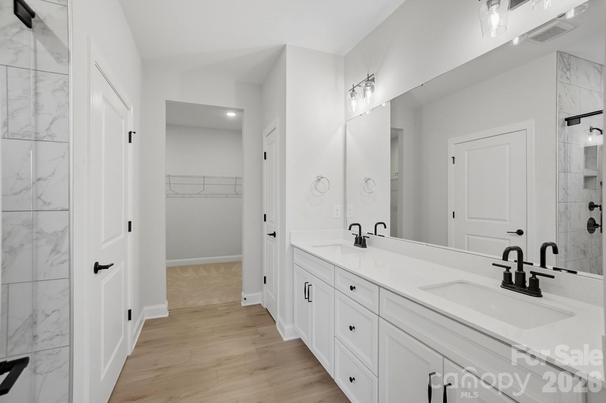 Founders Landing - Residential