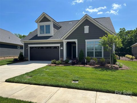 Photo of 1330 Millview Lane, Matthews, NC 28104 (MLS # 4271409)