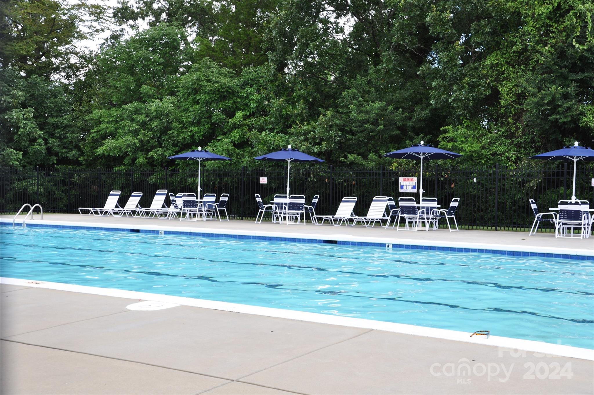 Hamilton Lakes - Residential