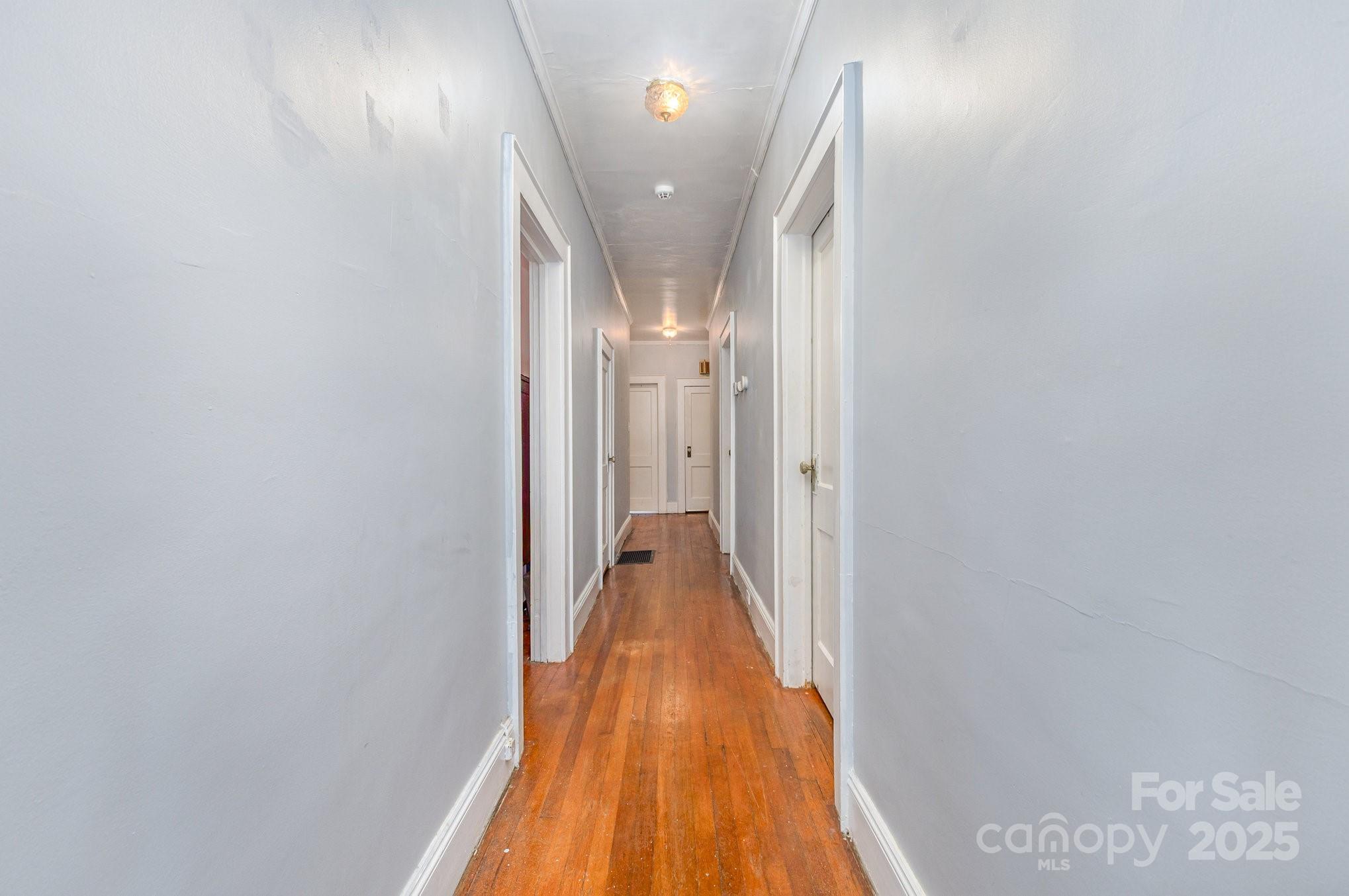 324 Beaumonde Avenue