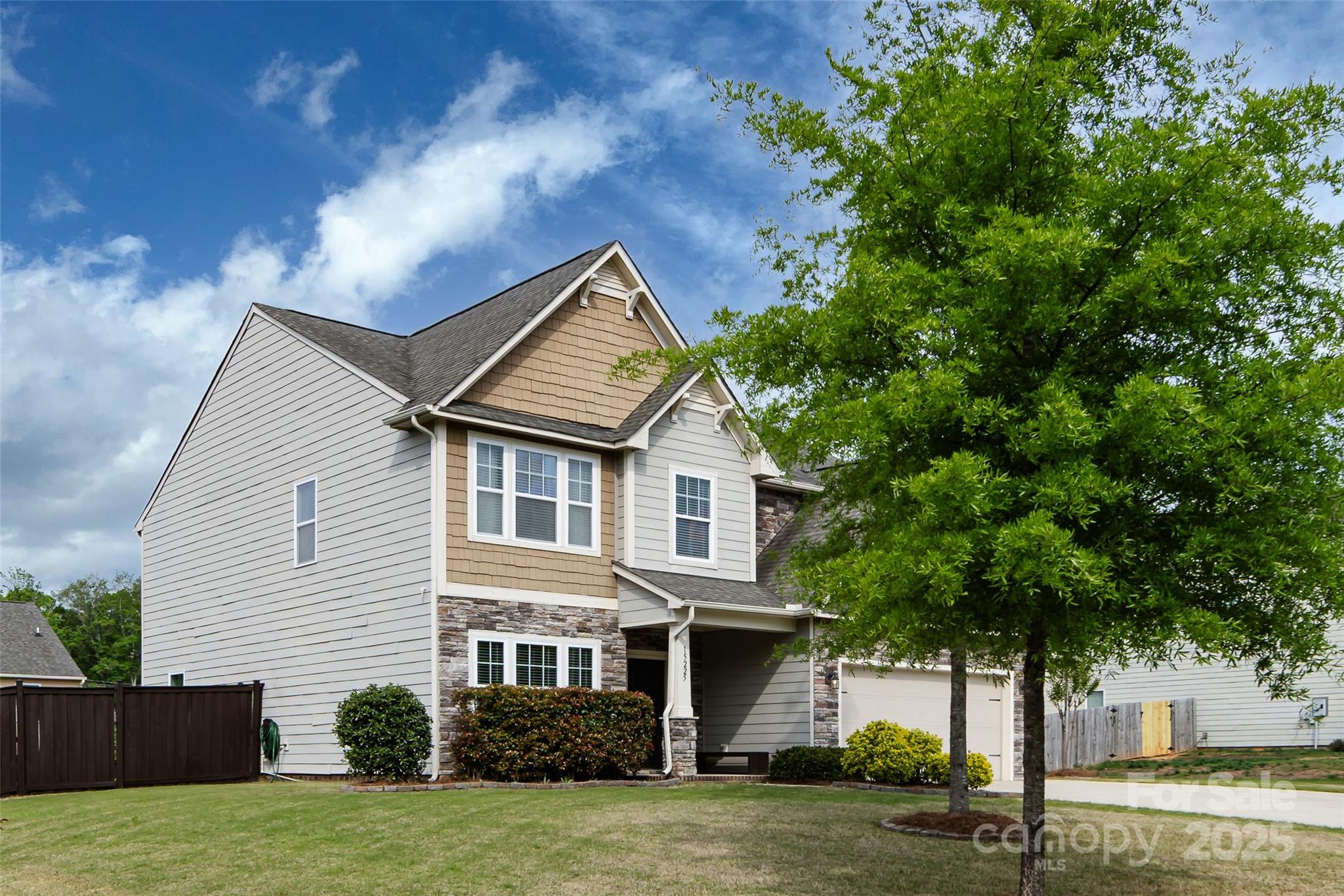 15225 Kissimmee Lane