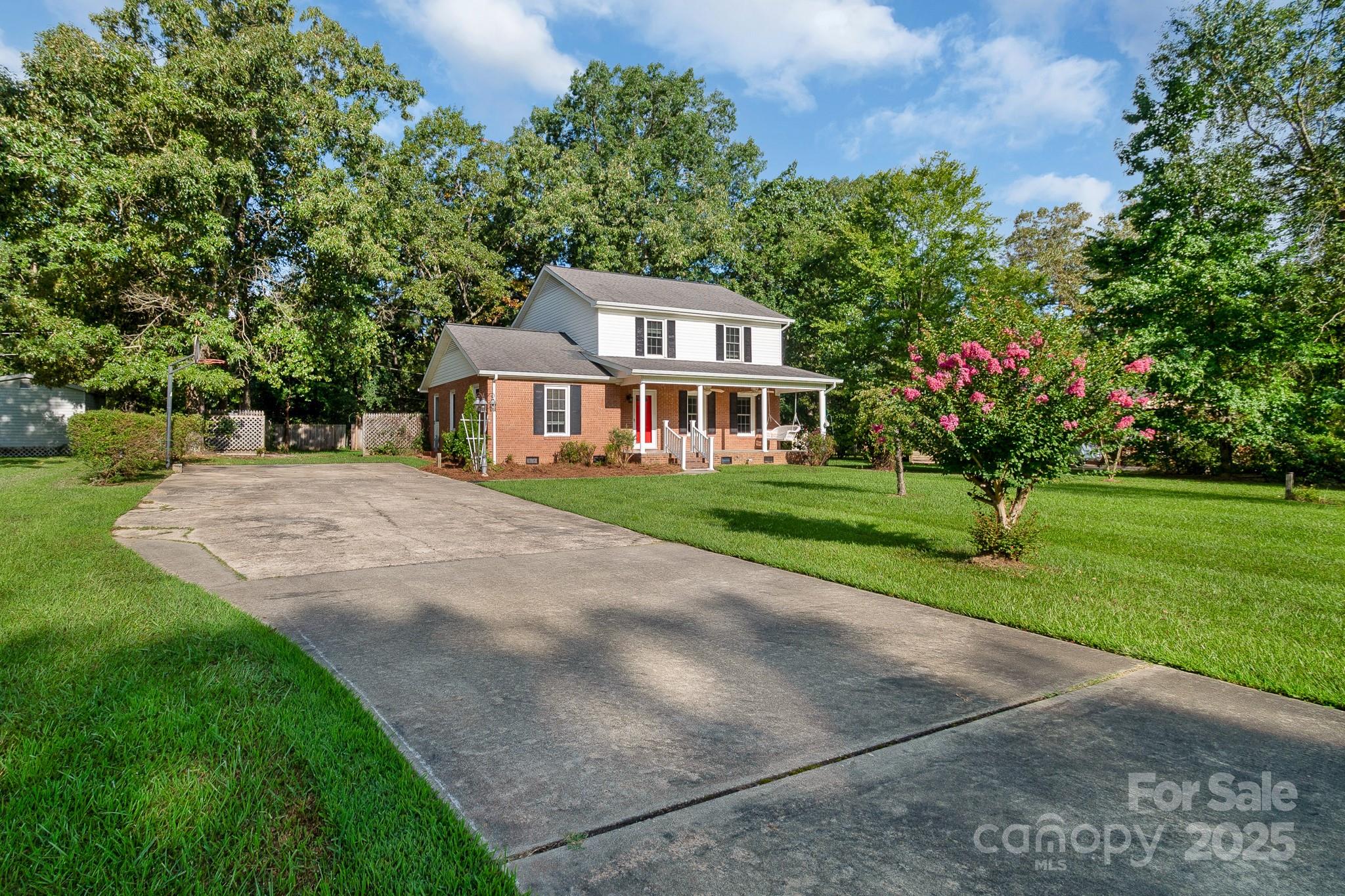 Country Club Heights - Residential