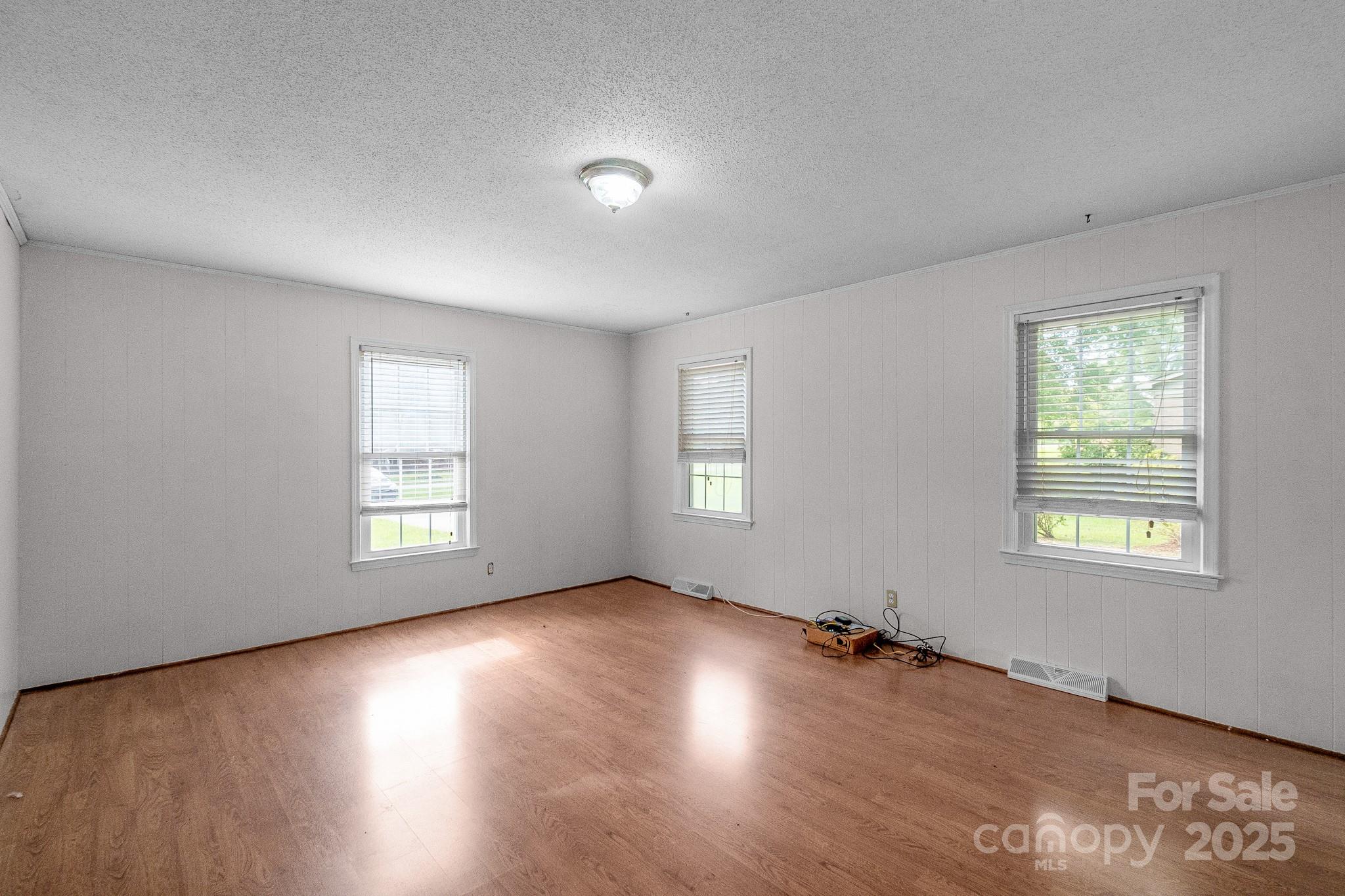 Country Club Heights - Residential