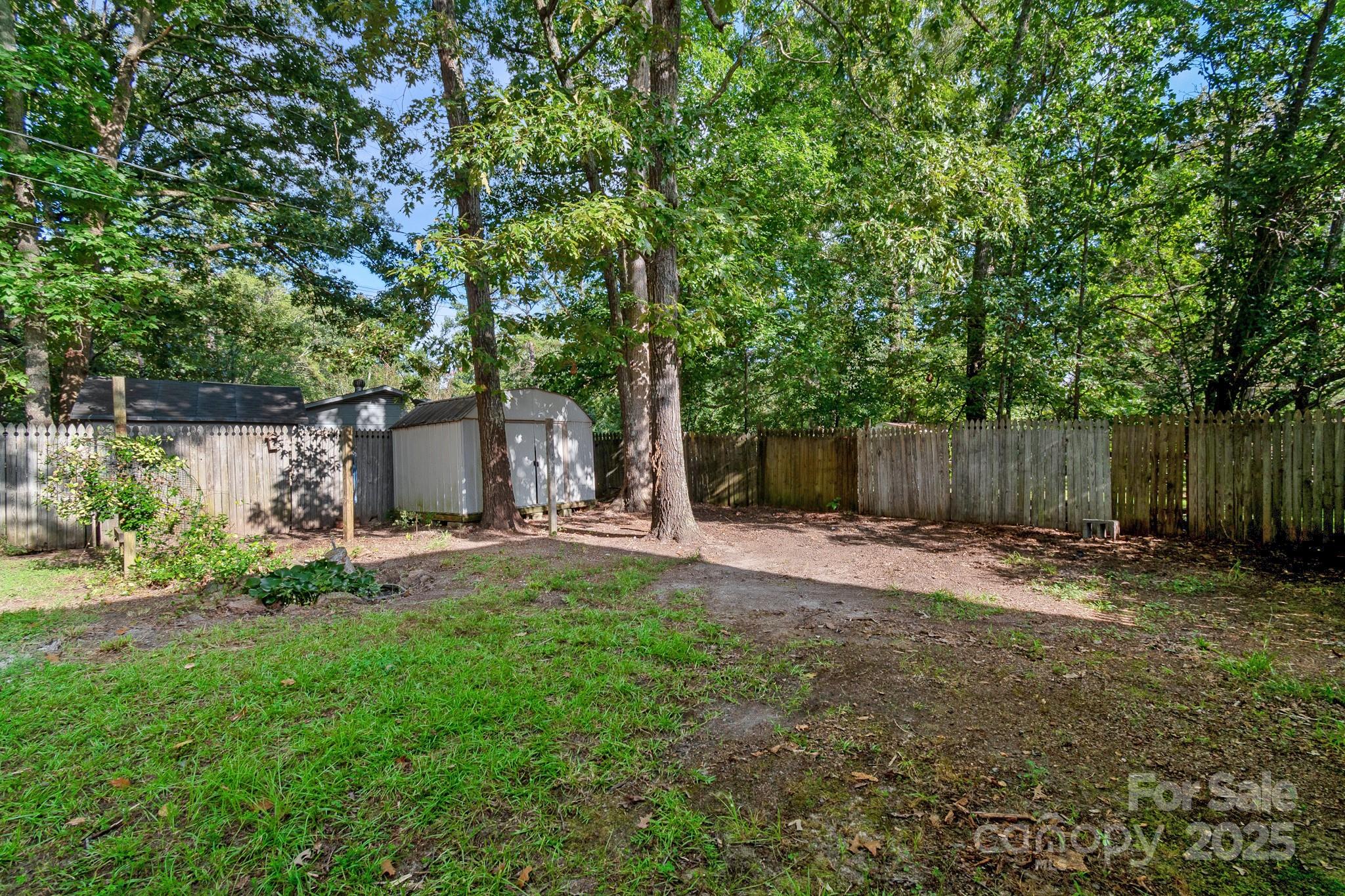 Country Club Heights - Residential