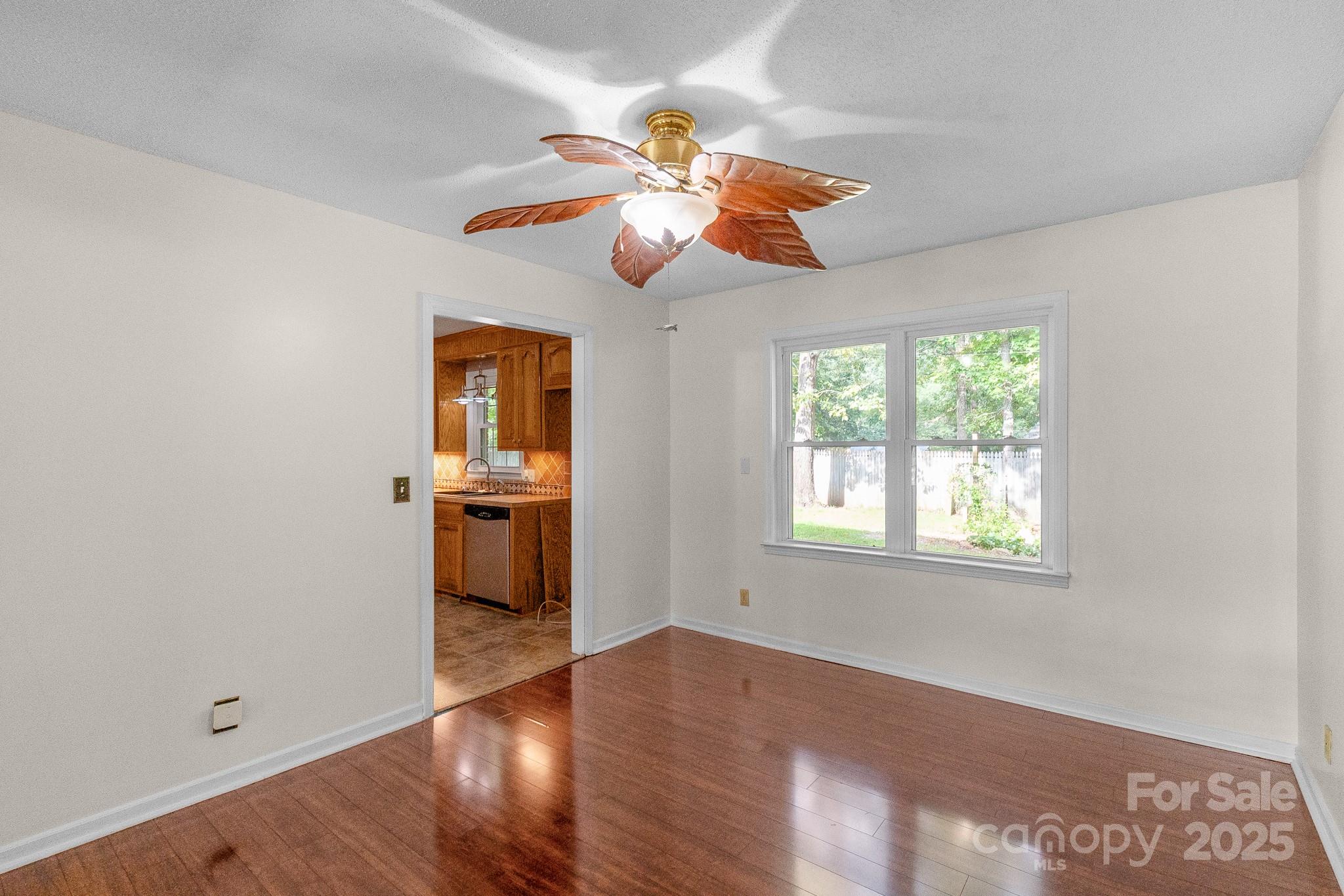 Country Club Heights - Residential