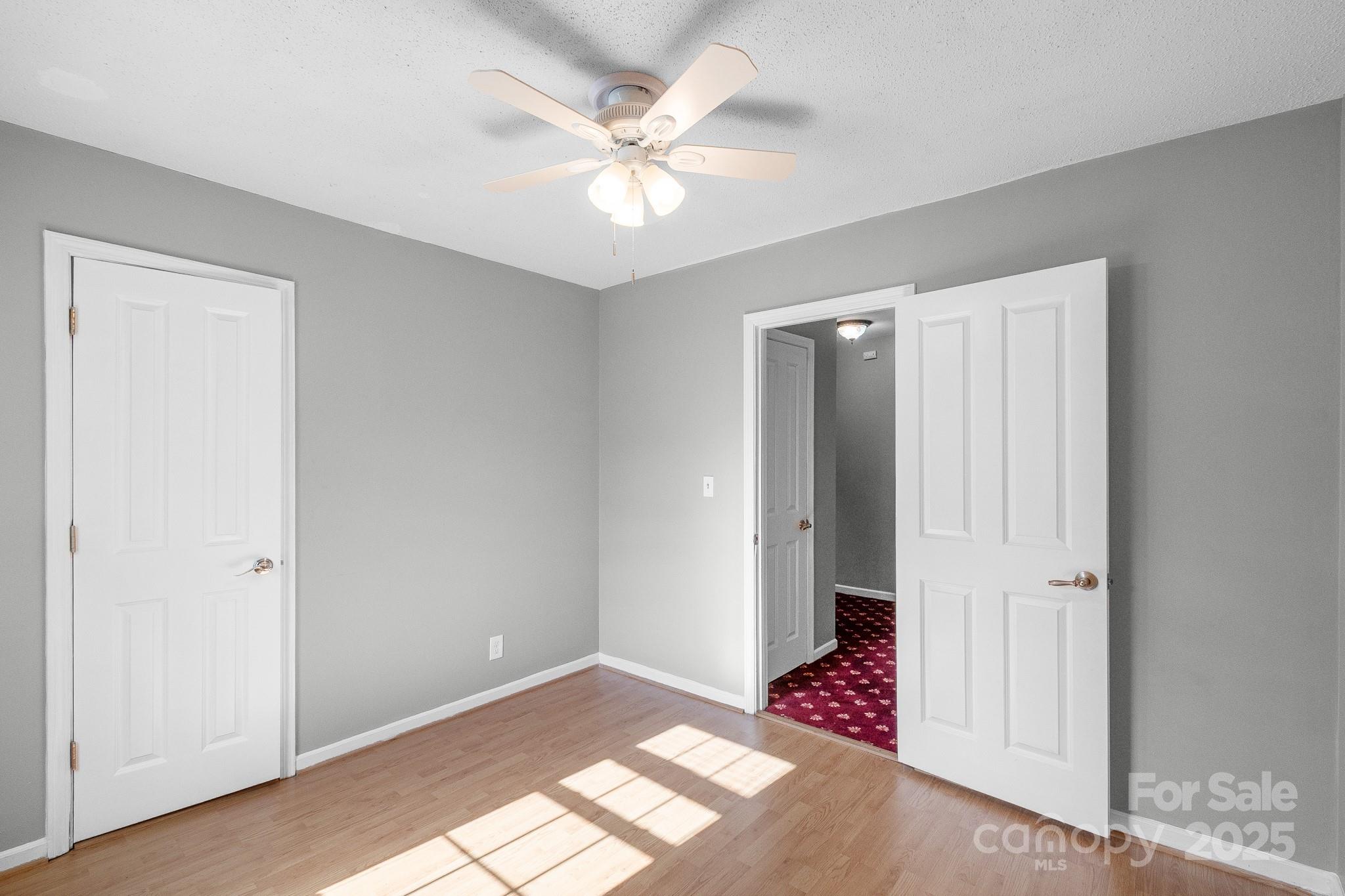 Country Club Heights - Residential