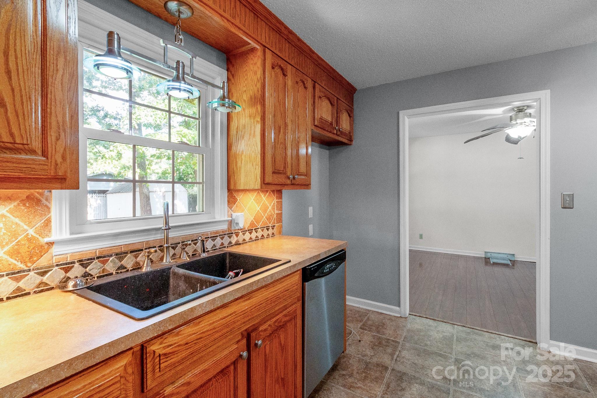 Country Club Heights - Residential