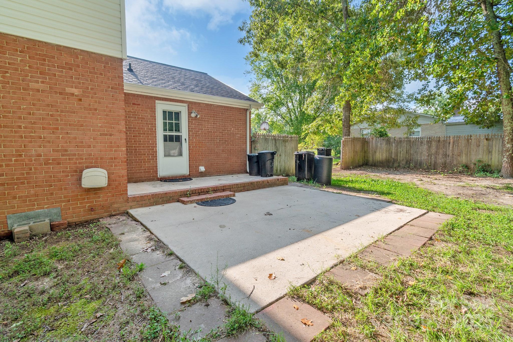 Country Club Heights - Residential