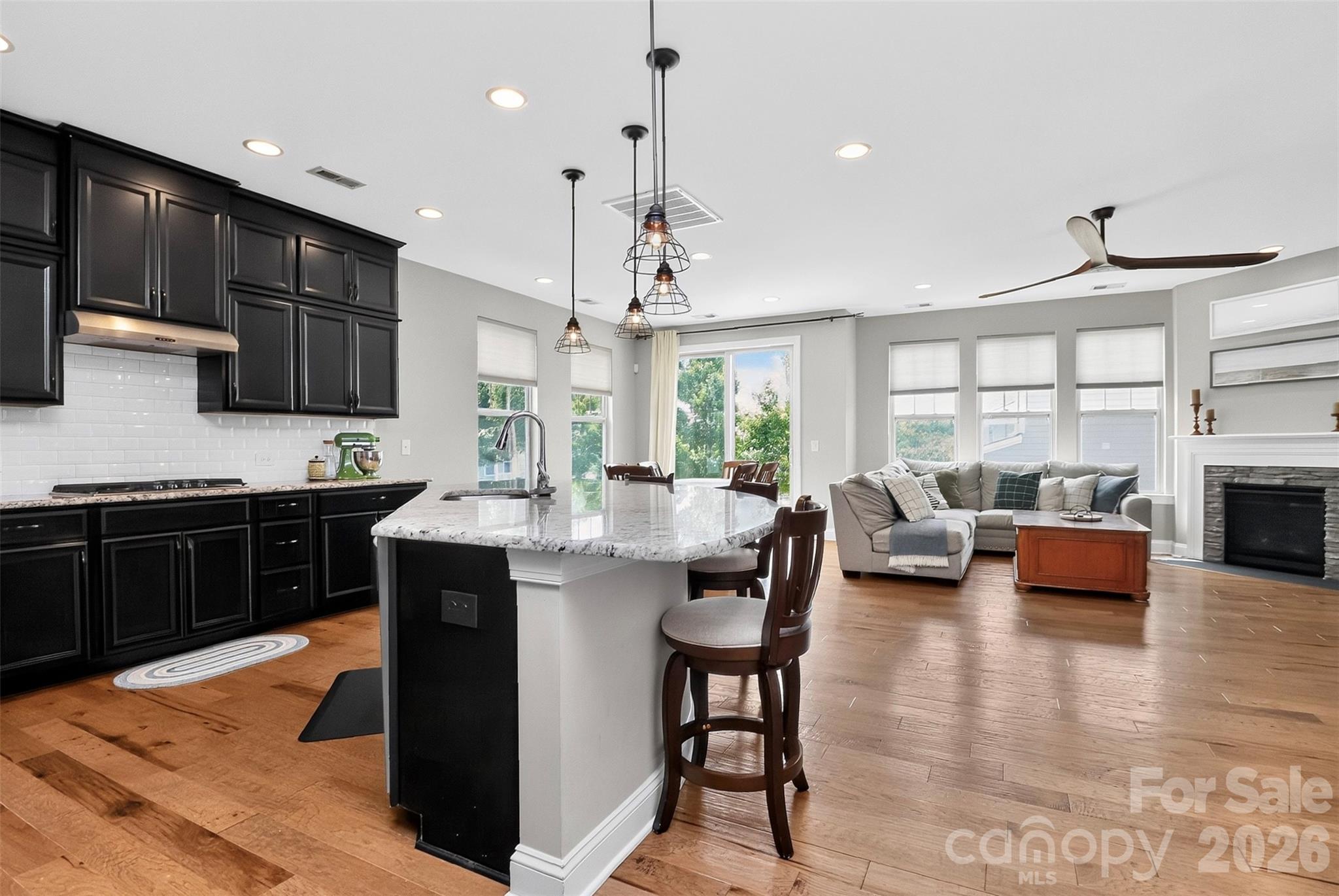 128 Creekside Crossing Lane