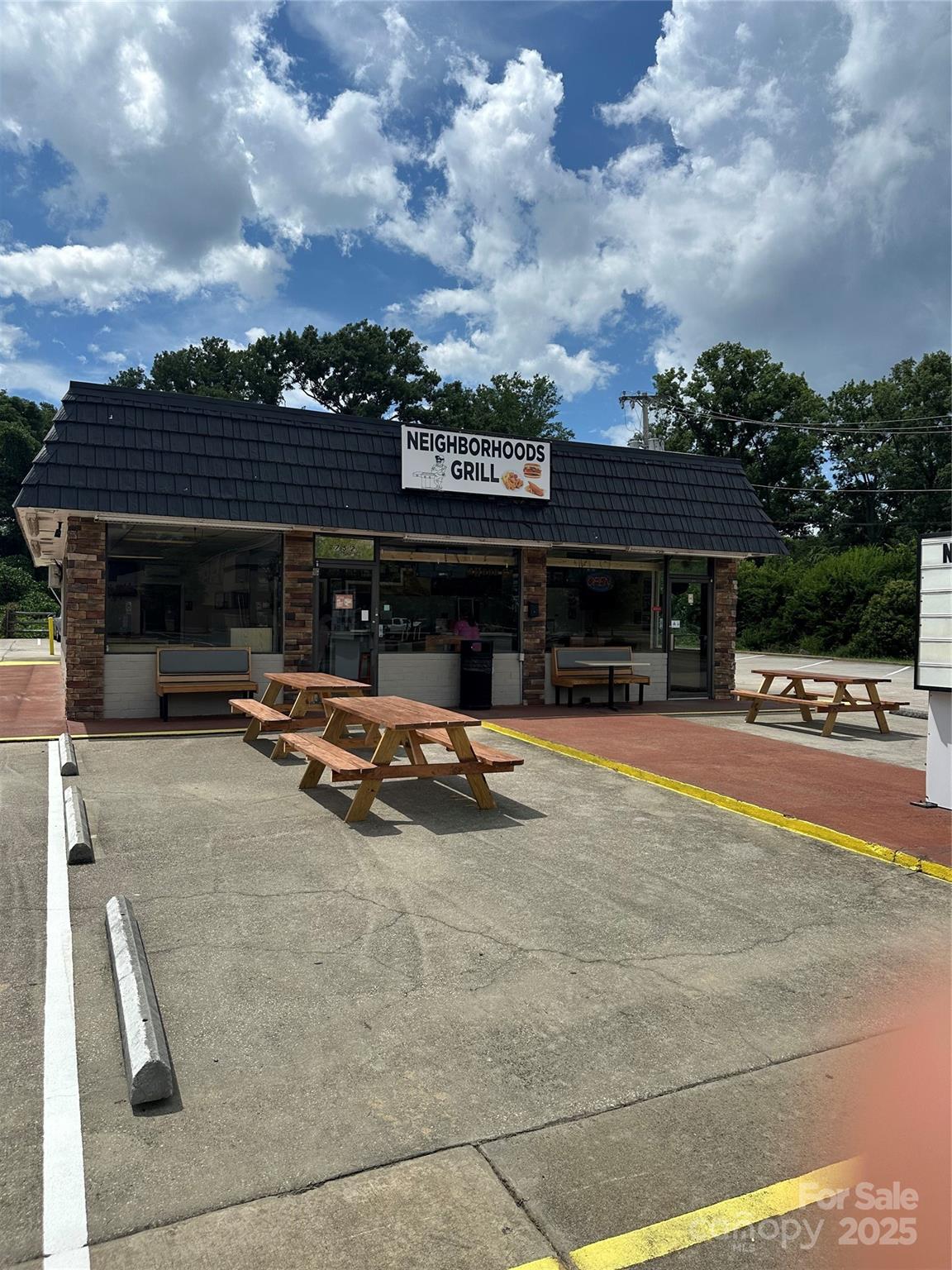 752 Saluda Street