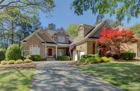 Photo of 16615 Turtle Point Road, Charlotte, NC 28278 (MLS # 4093438)