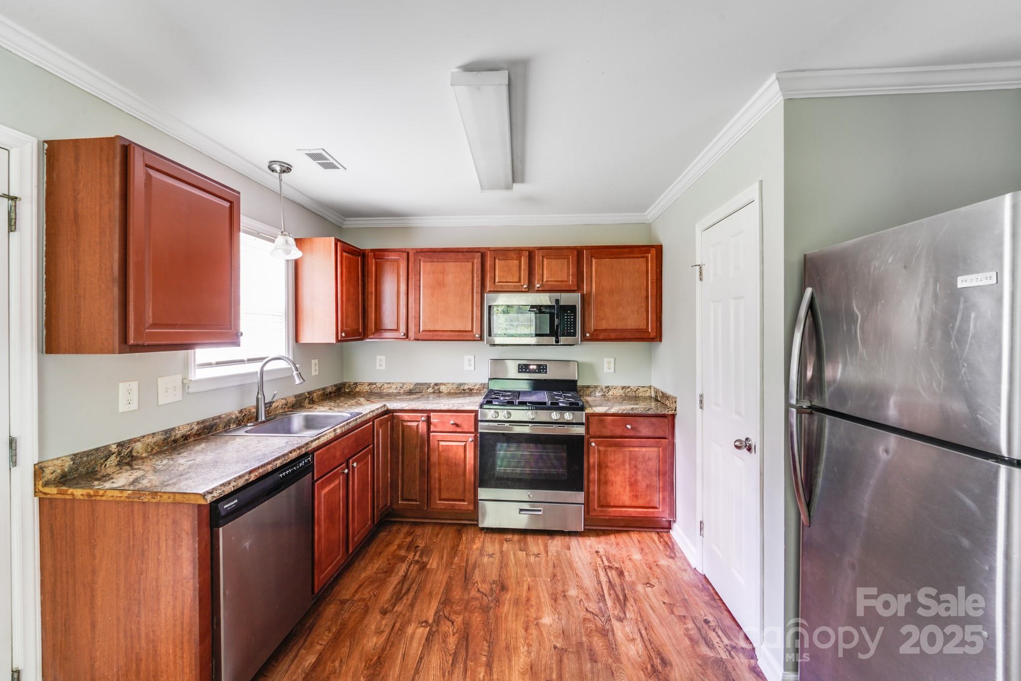 3134 Rainbow Ridge Drive