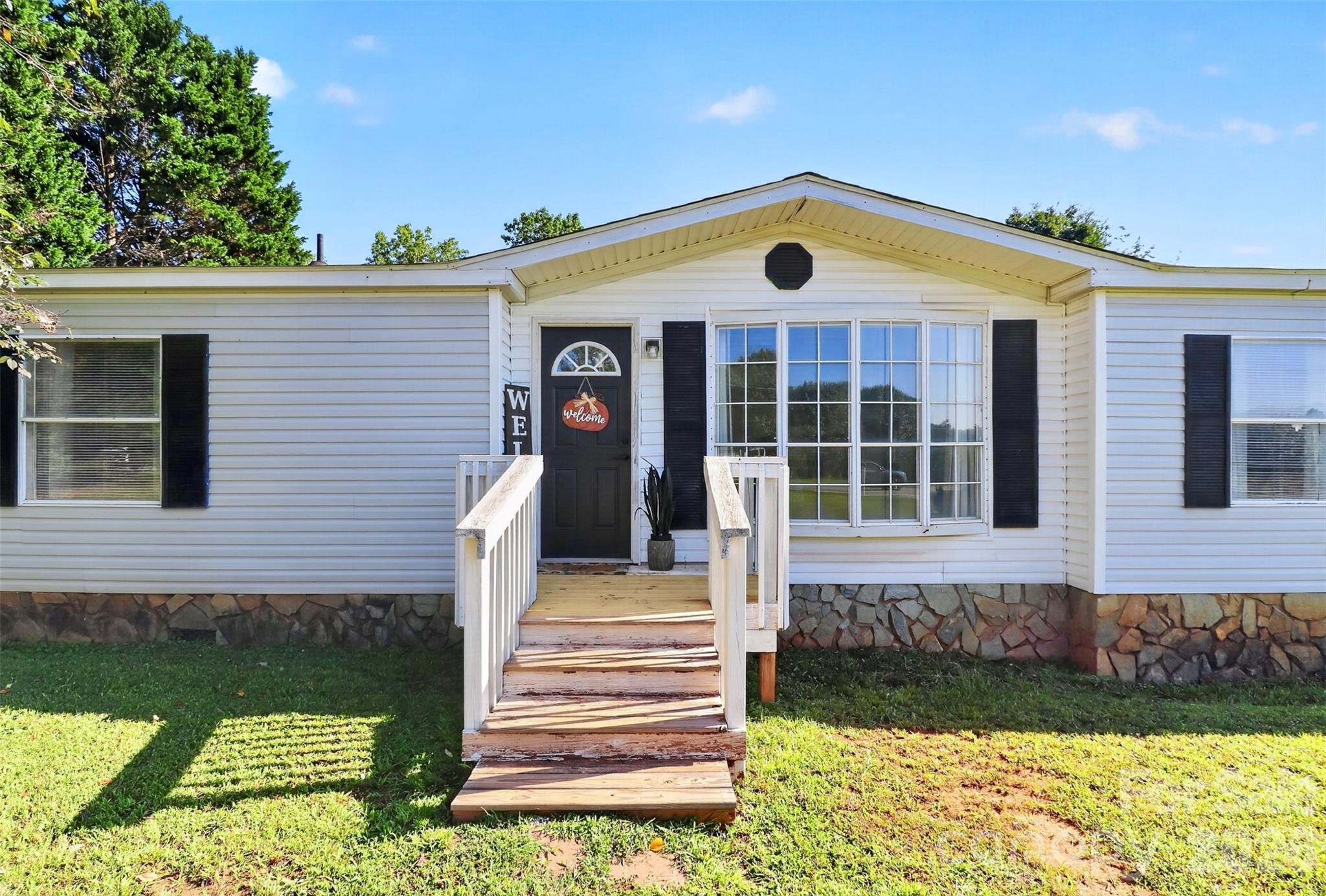 1778 N Ingleside Farm Road