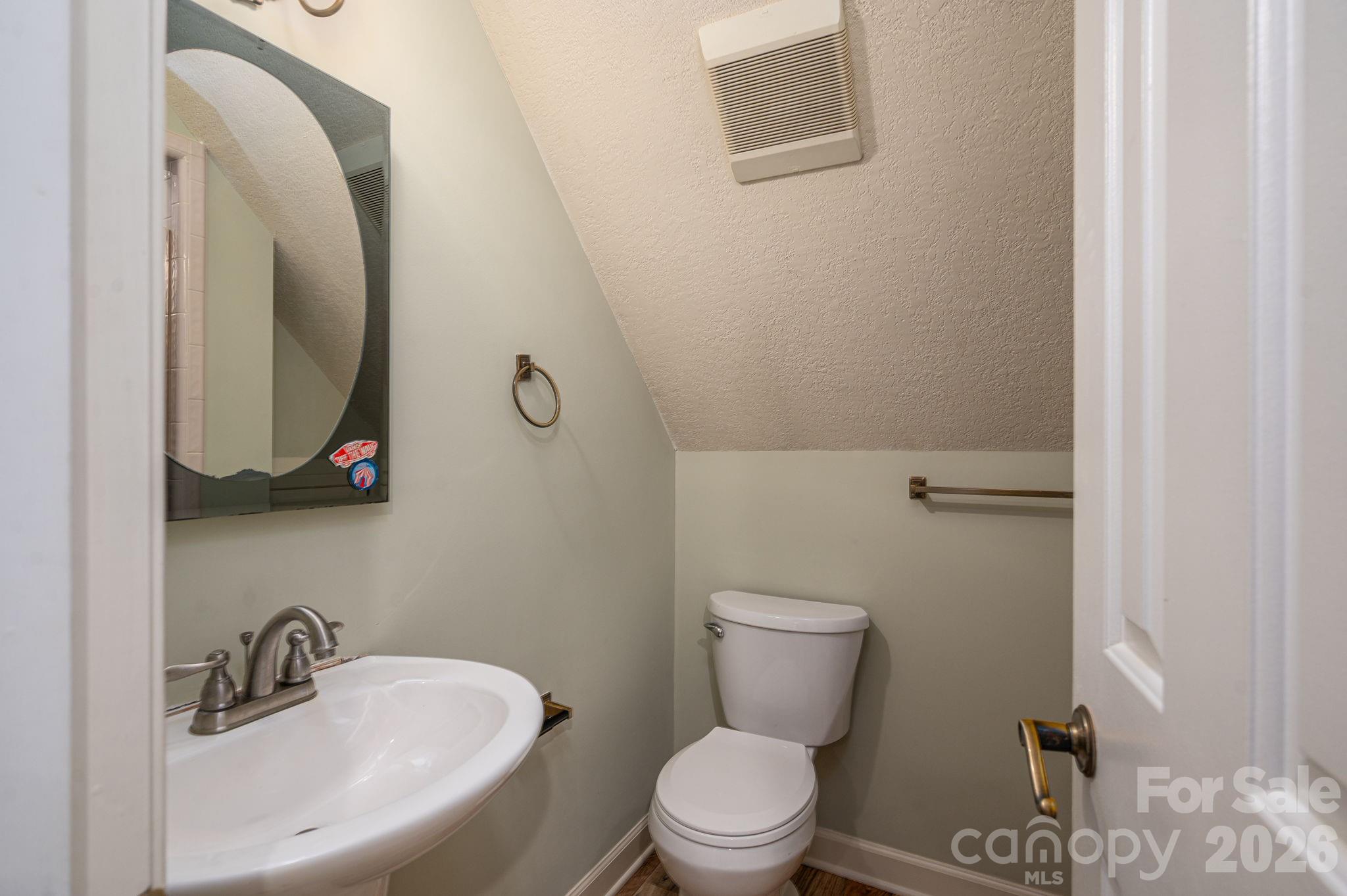 Forest Hollow - Residential