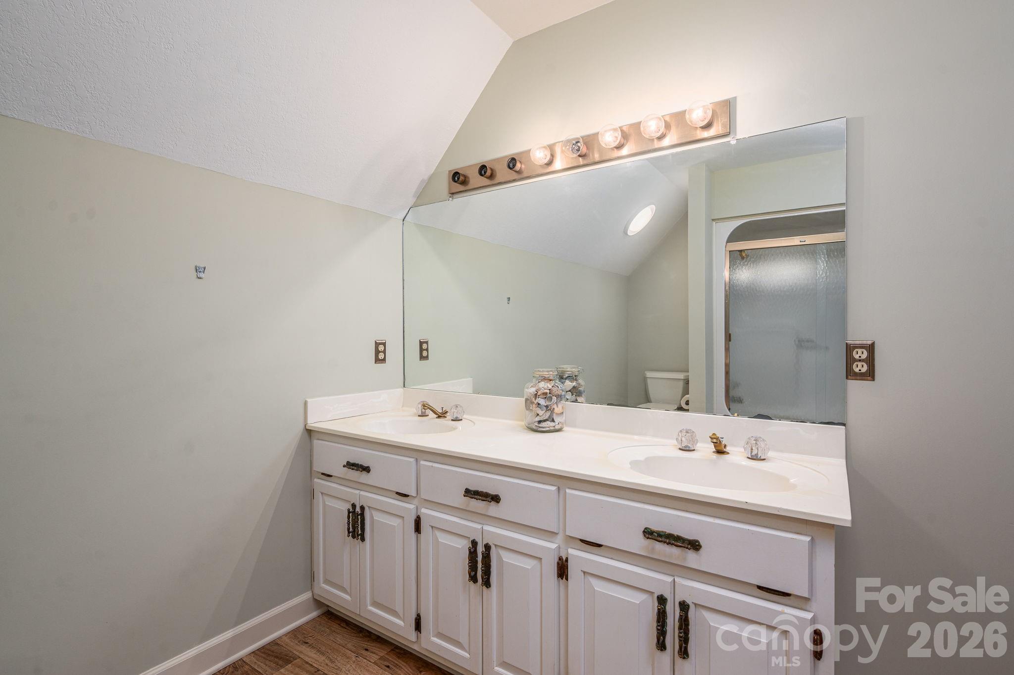 Forest Hollow - Residential