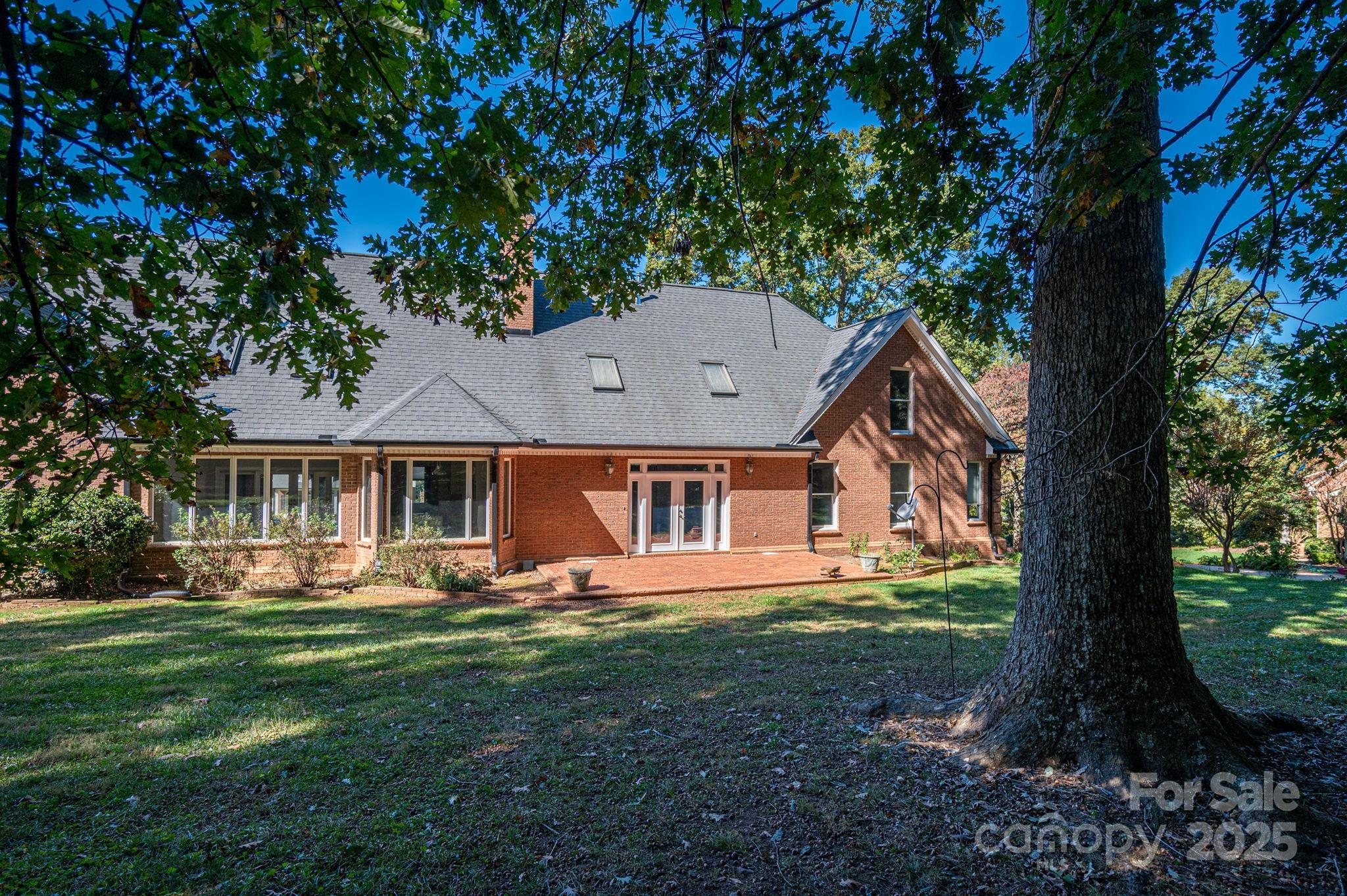 Forest Hollow - Residential