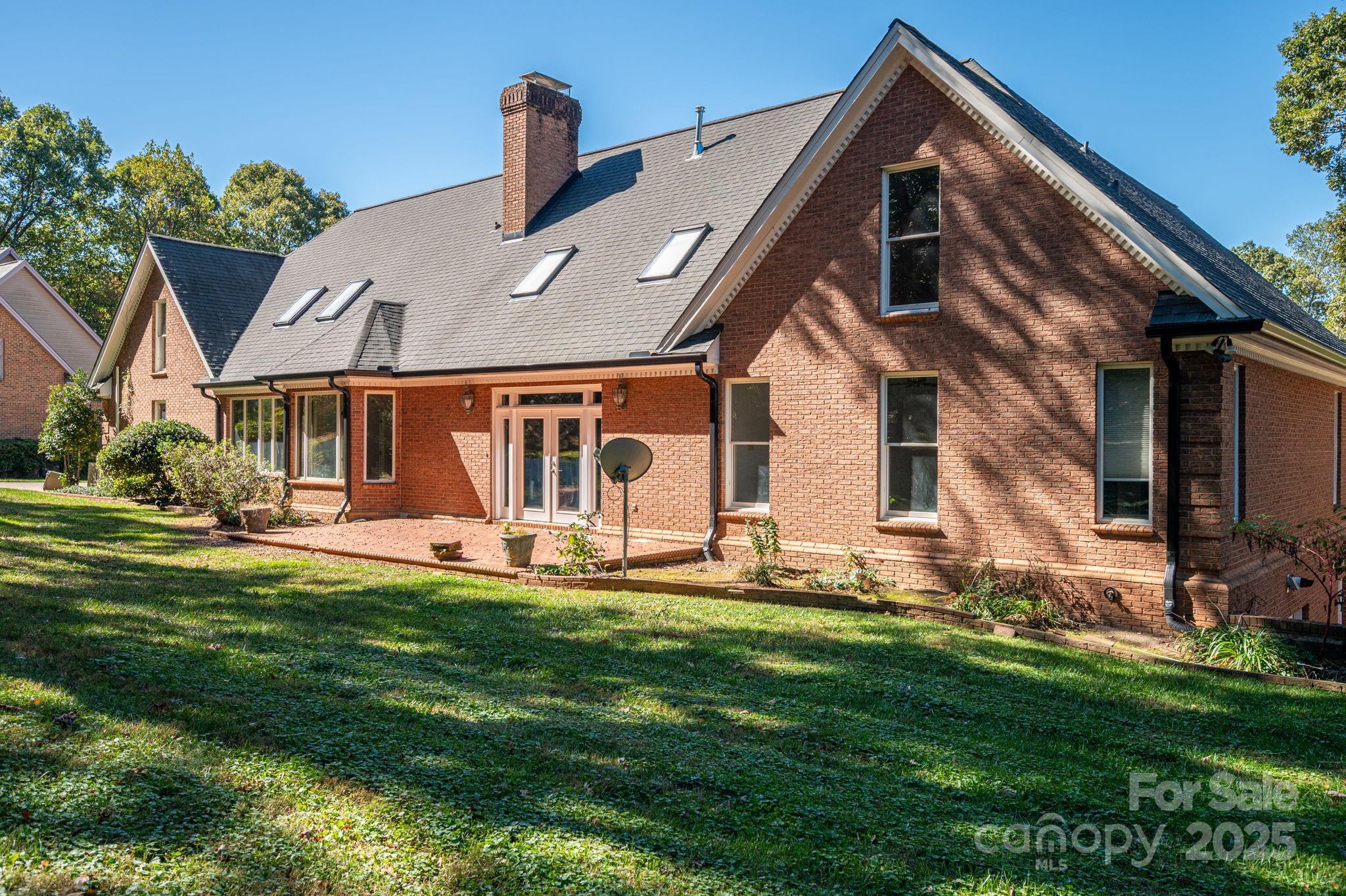 Forest Hollow - Residential