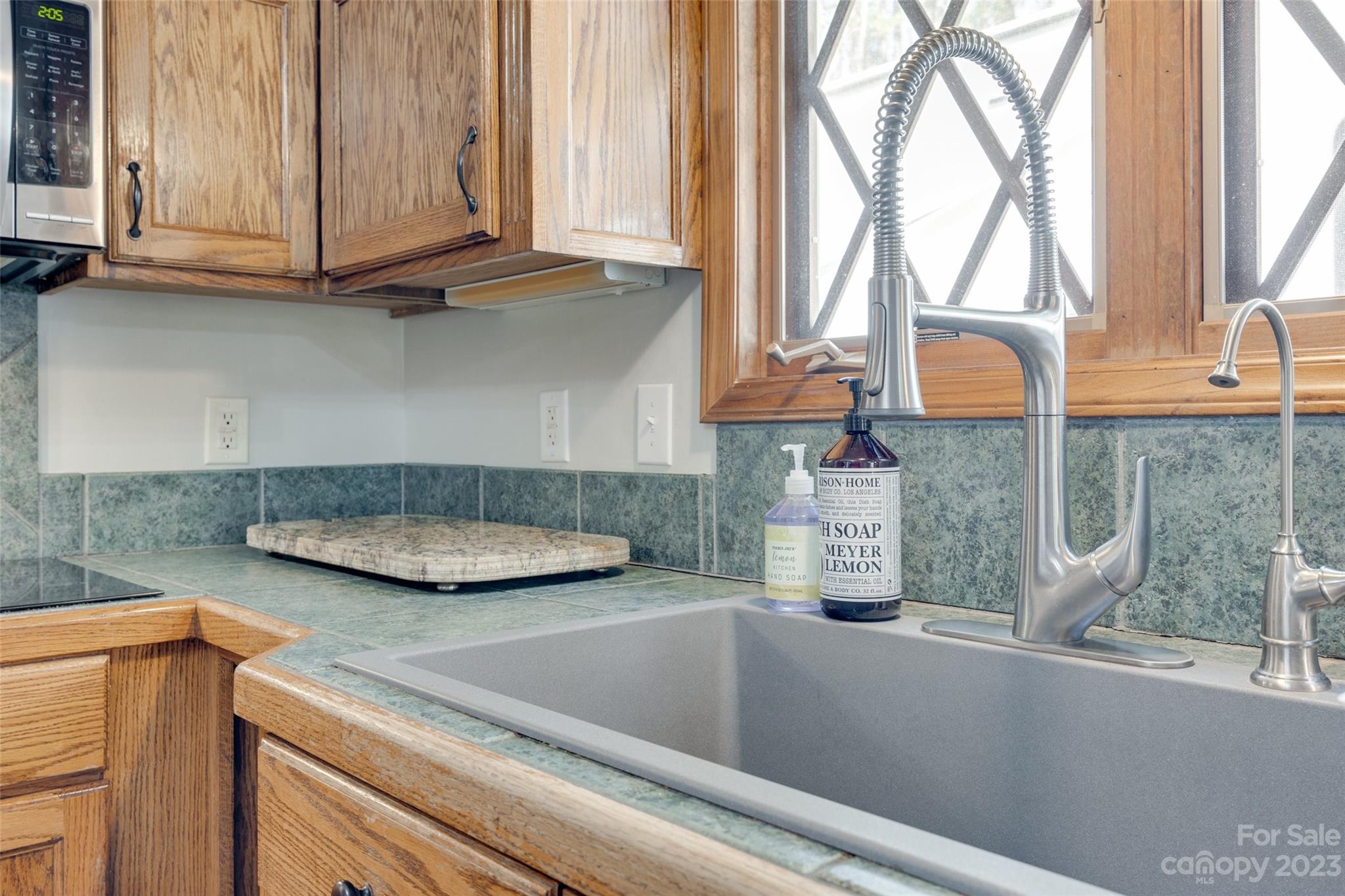 Walnut Crest - Residential