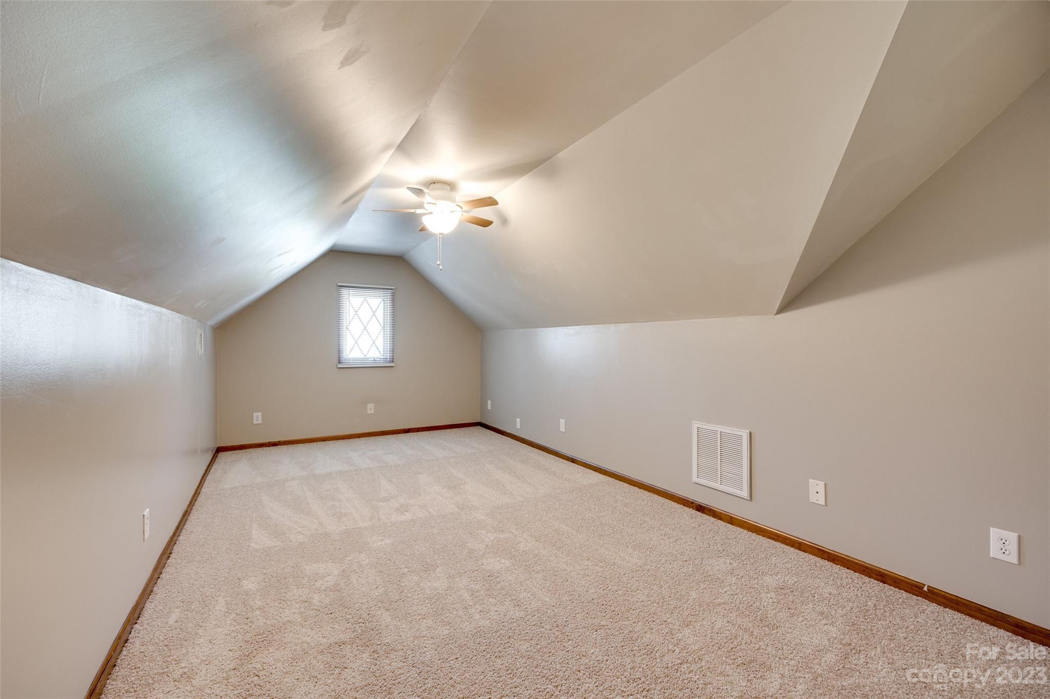 Walnut Crest - Residential