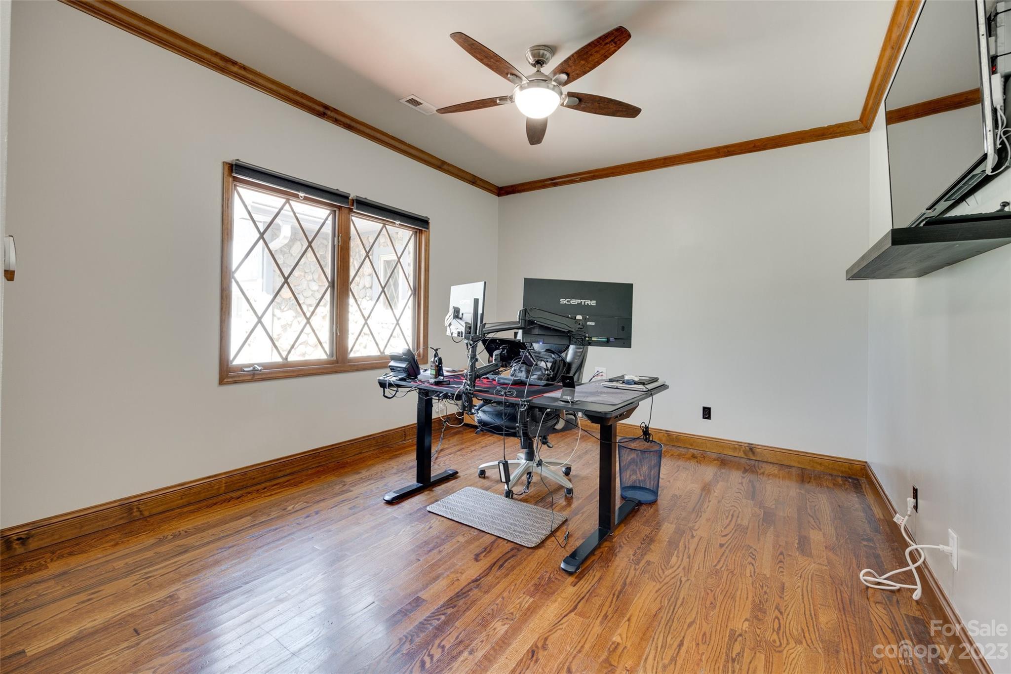 Walnut Crest - Residential