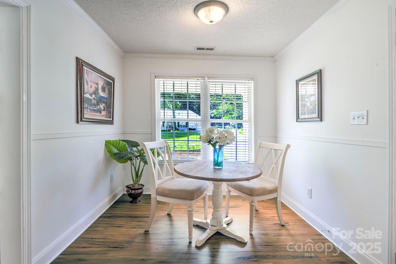 5437 Mallard Lane