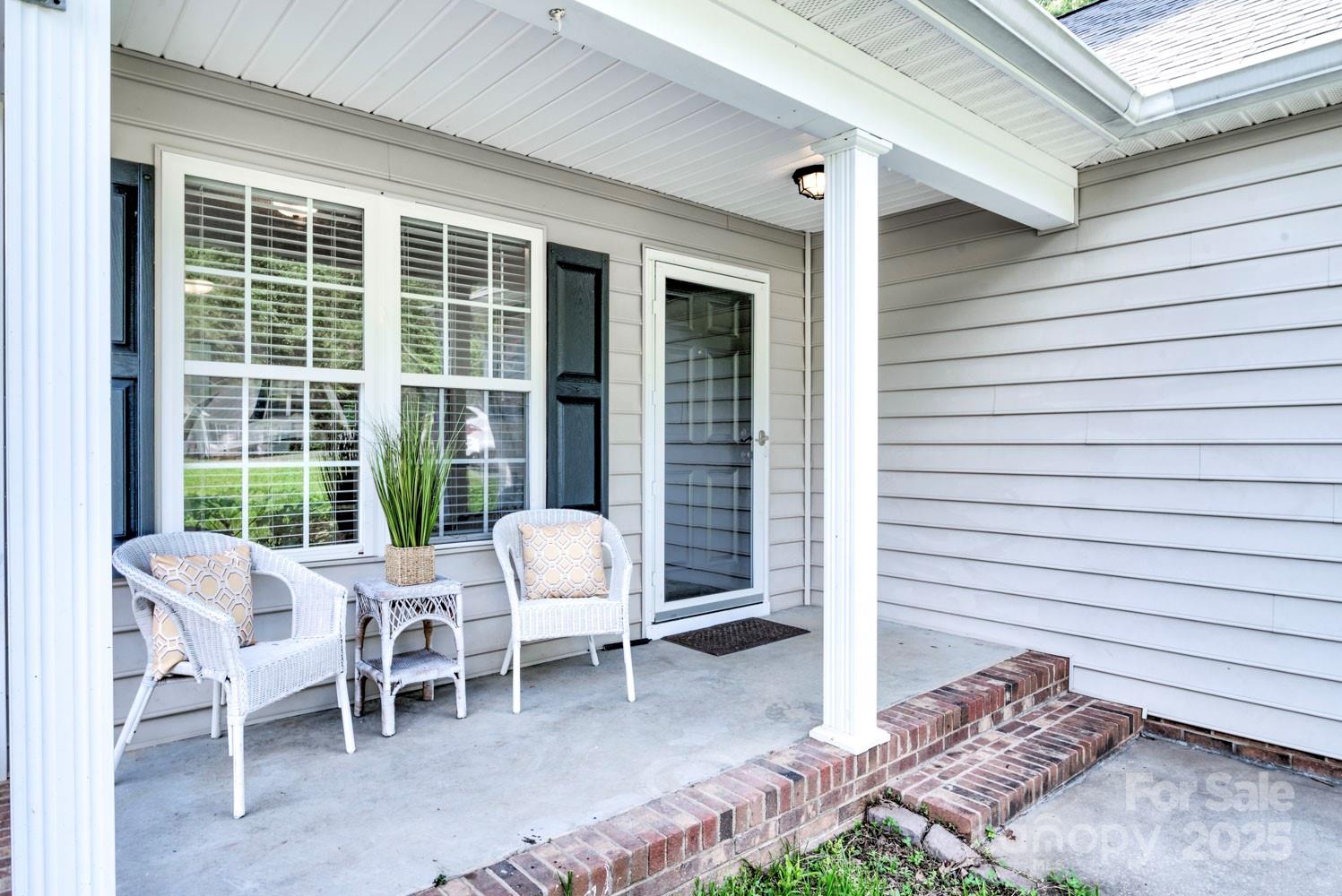 5437 Mallard Lane