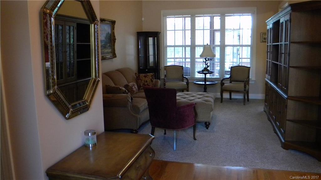 Seven Oaks - Residential