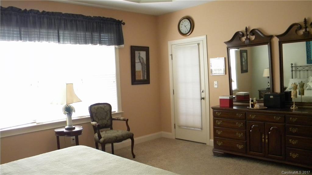 Seven Oaks - Residential