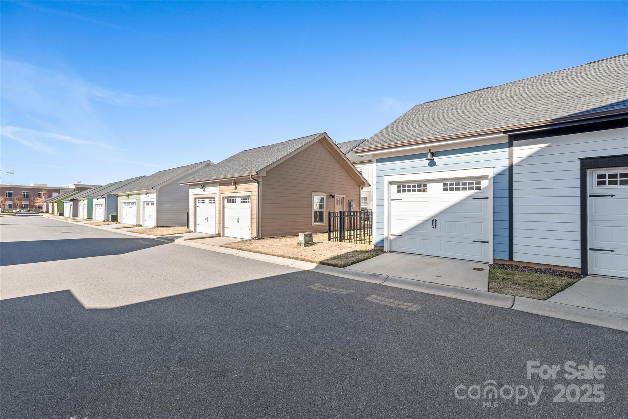 Riverwalk - Residential