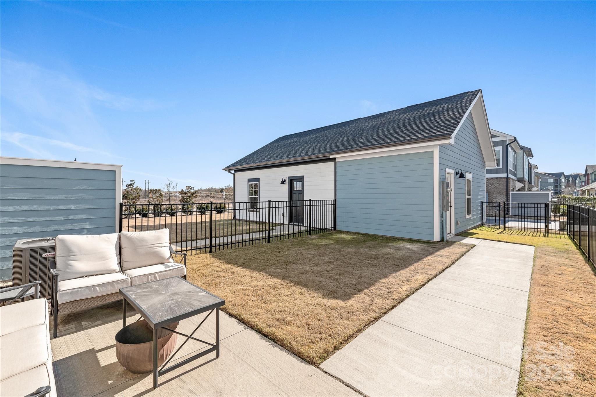 Riverwalk - Residential