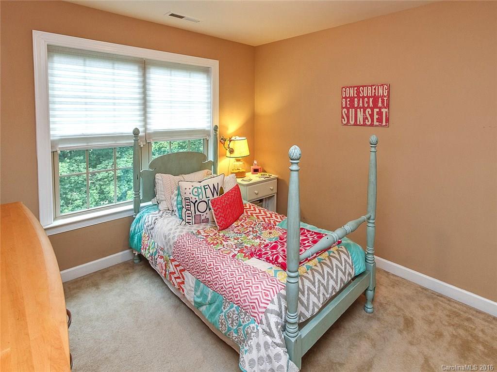 Tega Cay - Residential