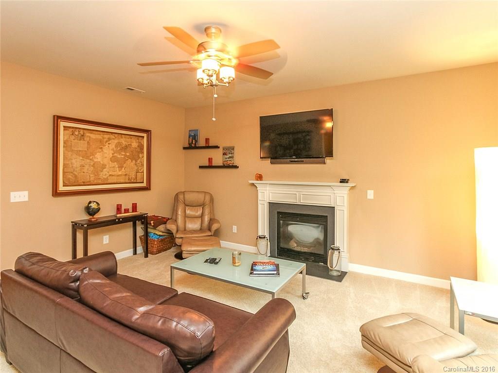 Tega Cay - Residential