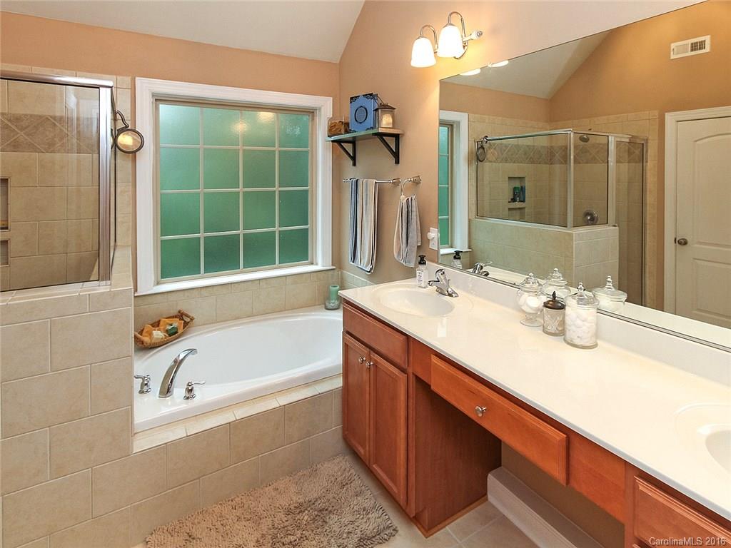 Tega Cay - Residential