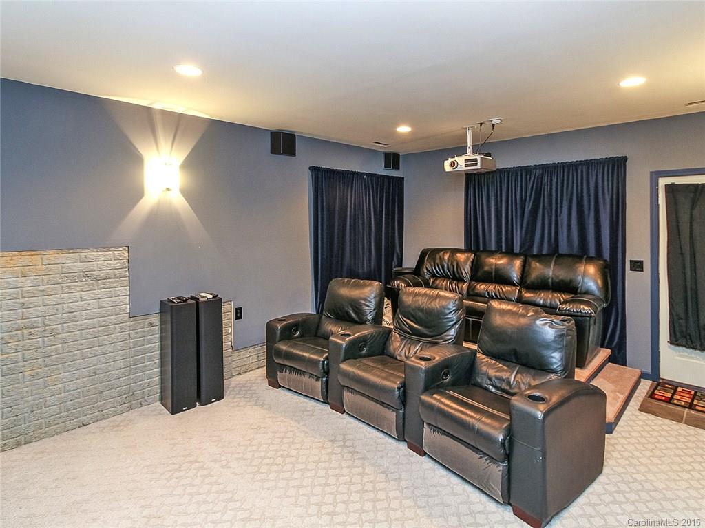 Tega Cay - Residential