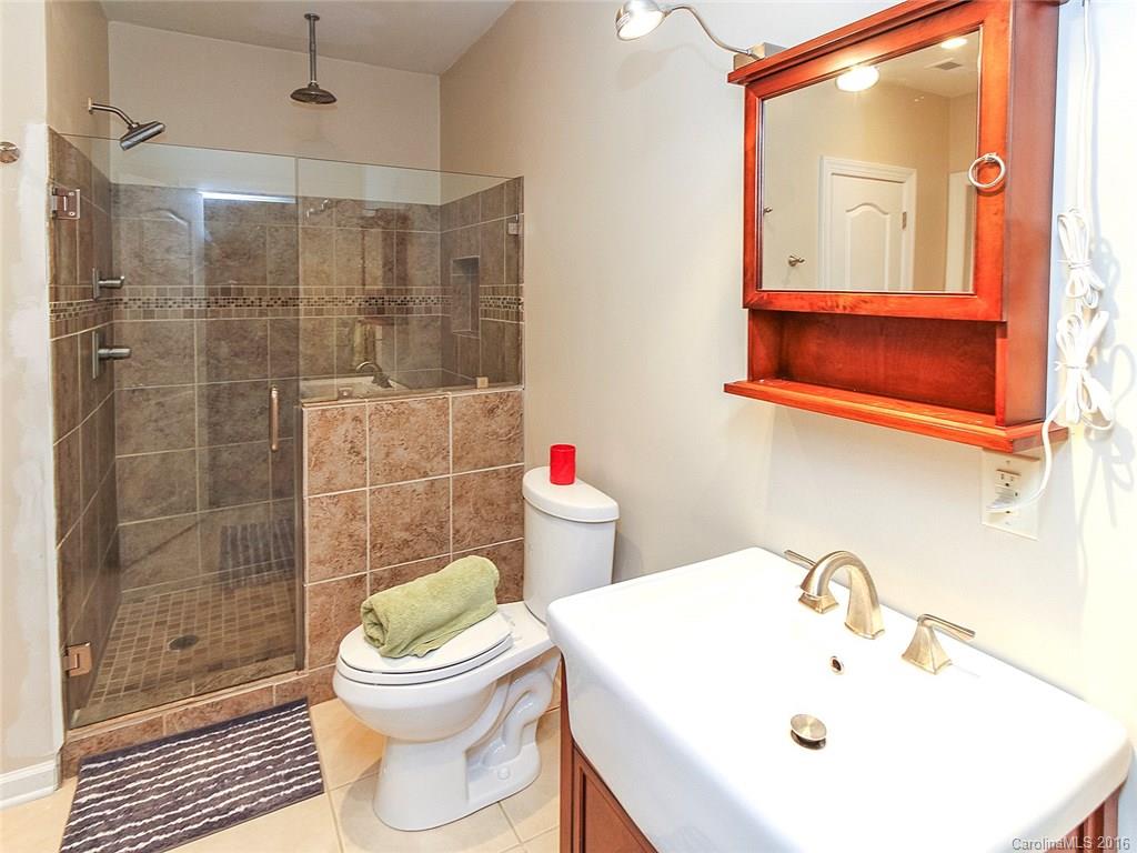 Tega Cay - Residential