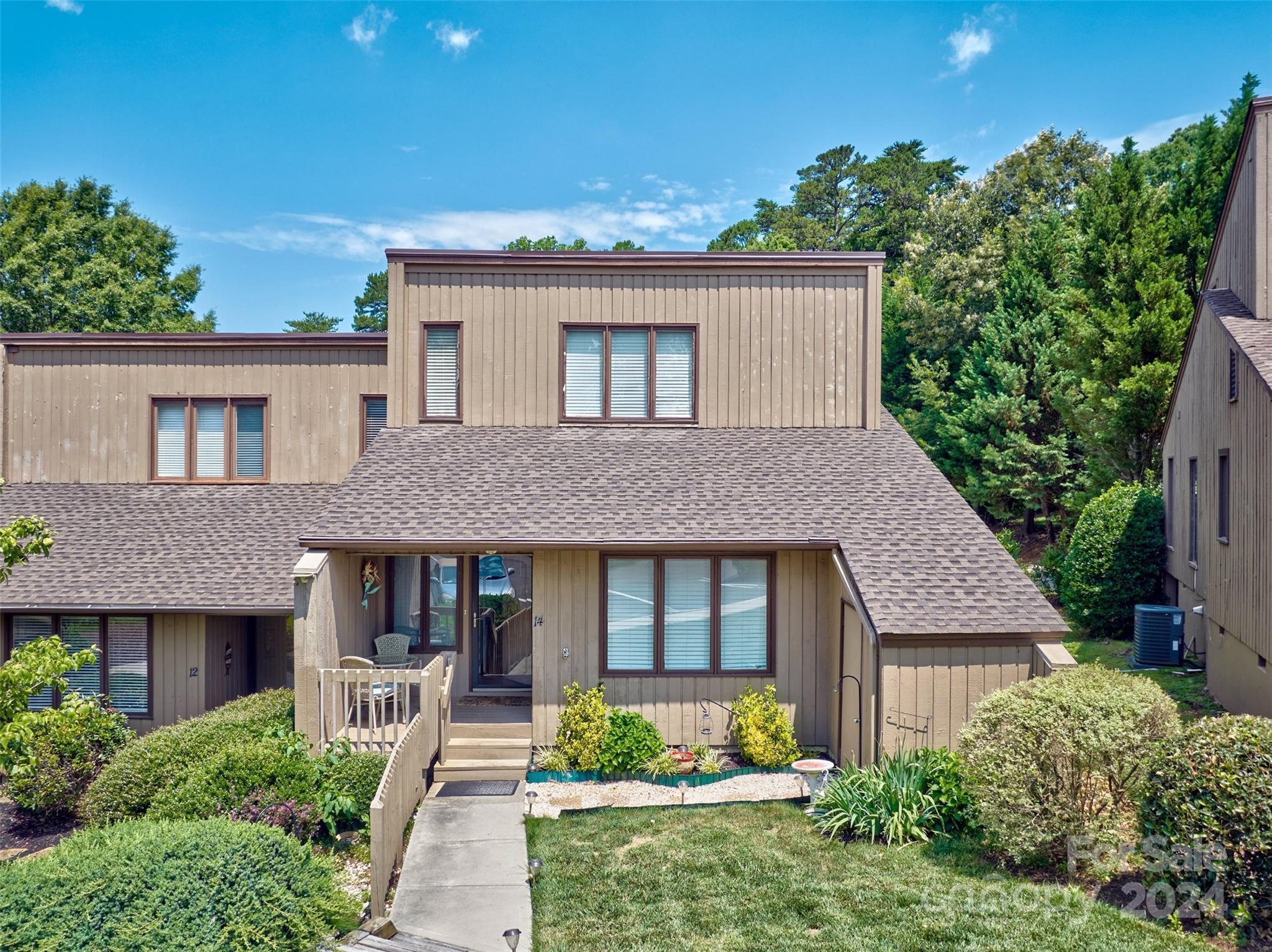 River Hills - Residential