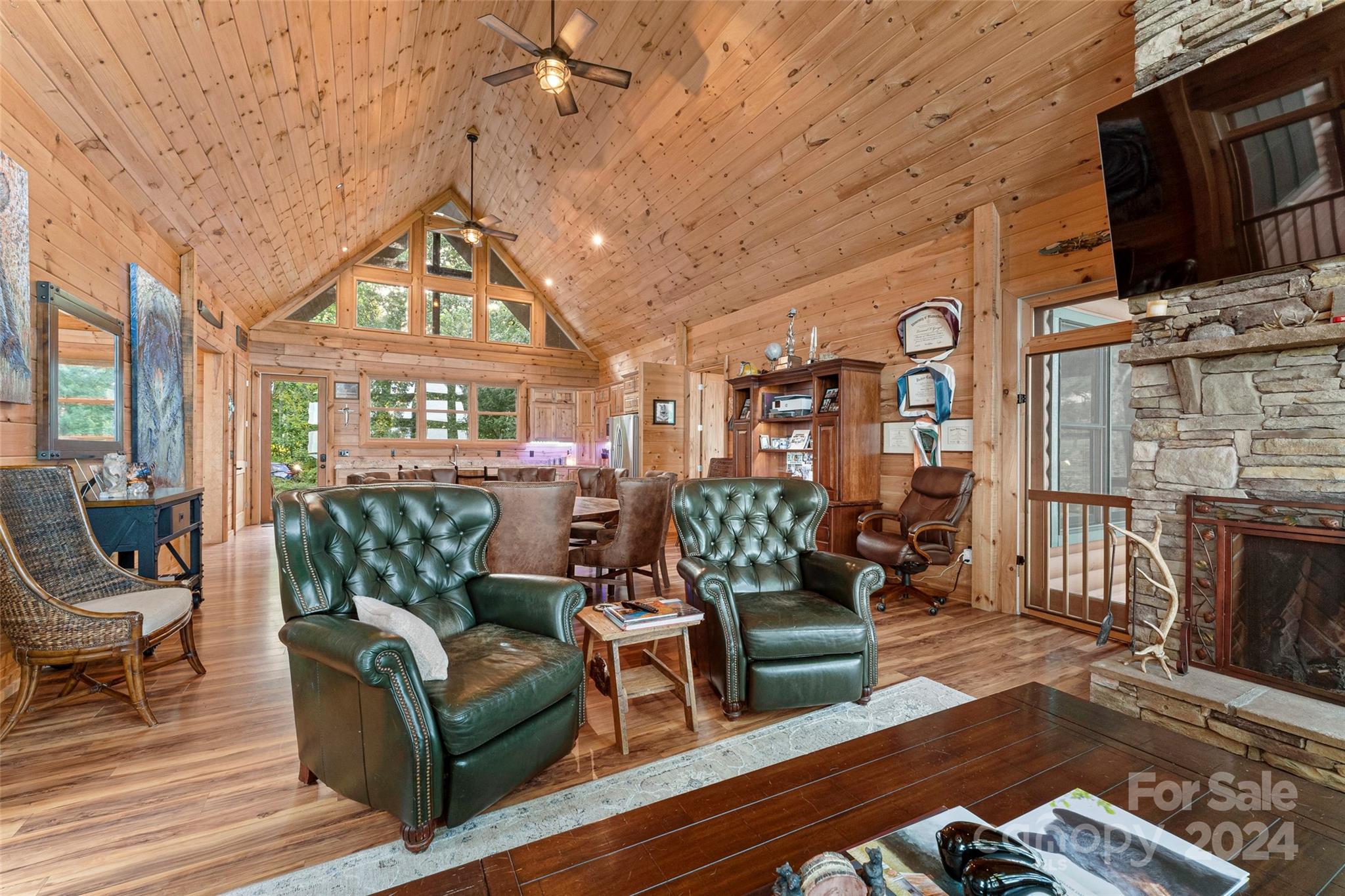 Pinnacle Point - Residential