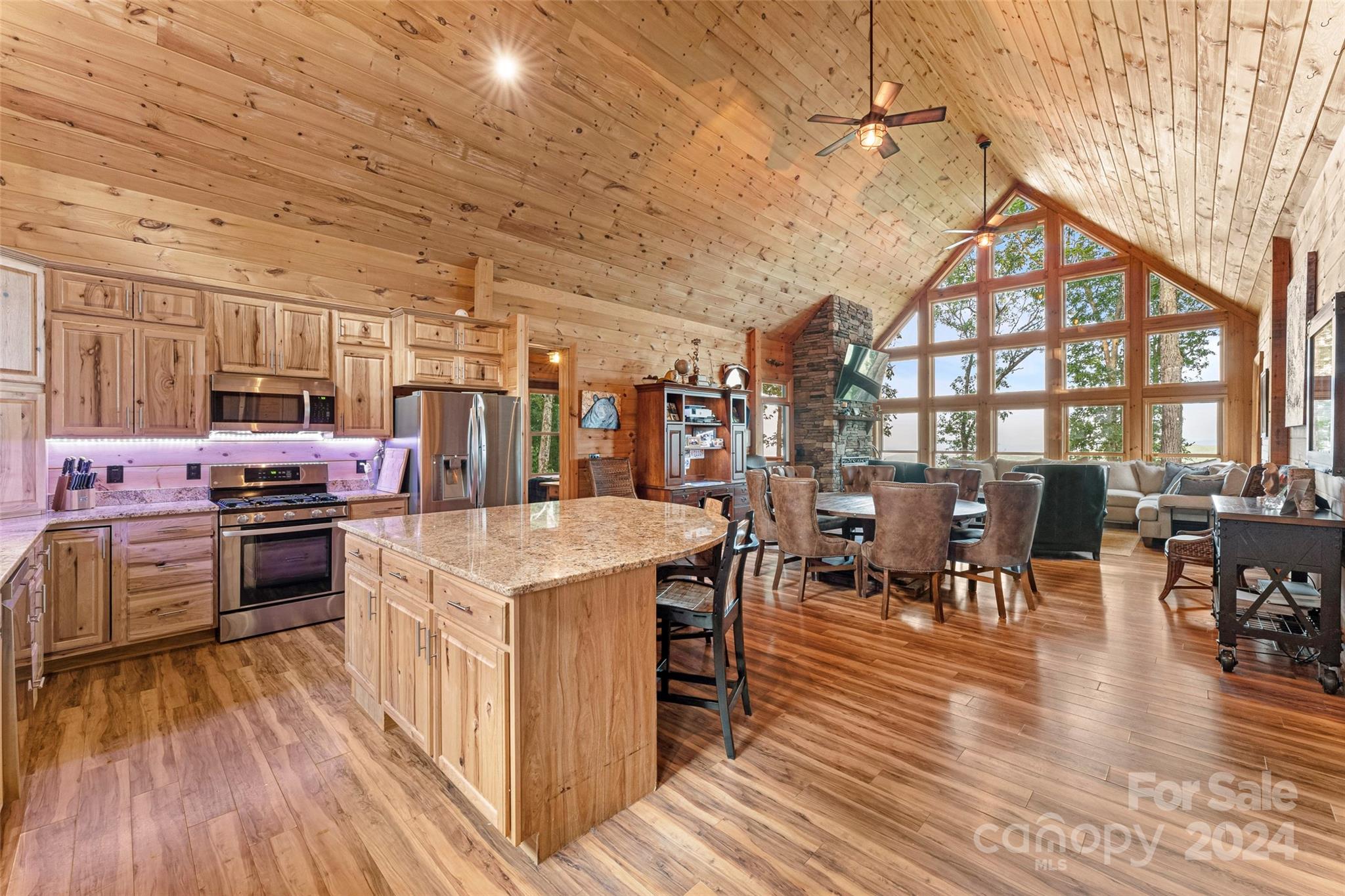 Pinnacle Point - Residential