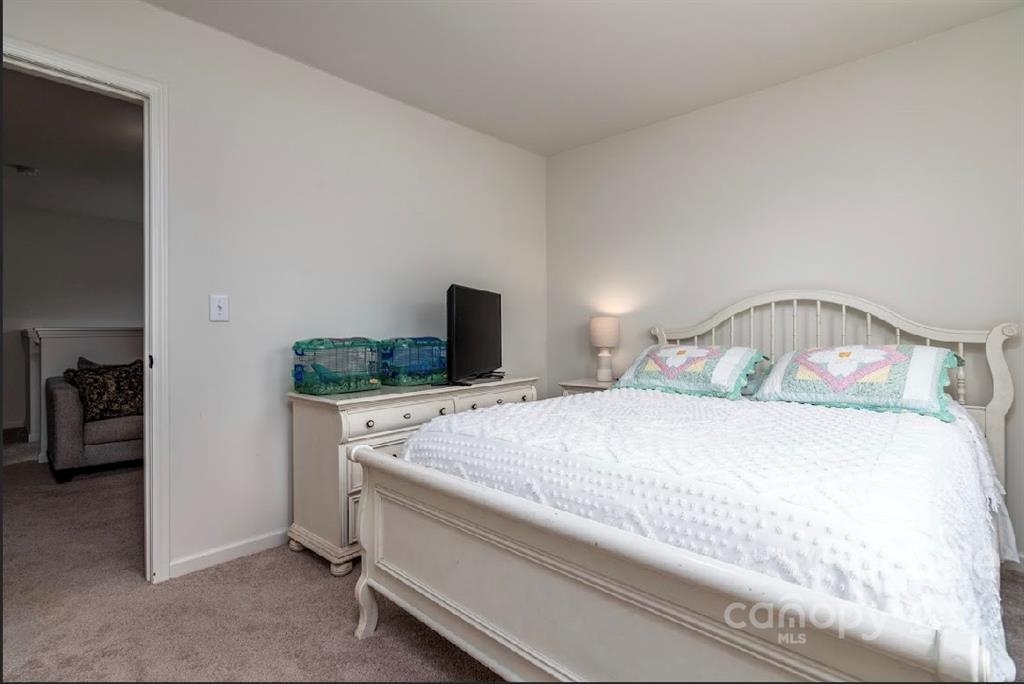 Austen Lakes - Residential