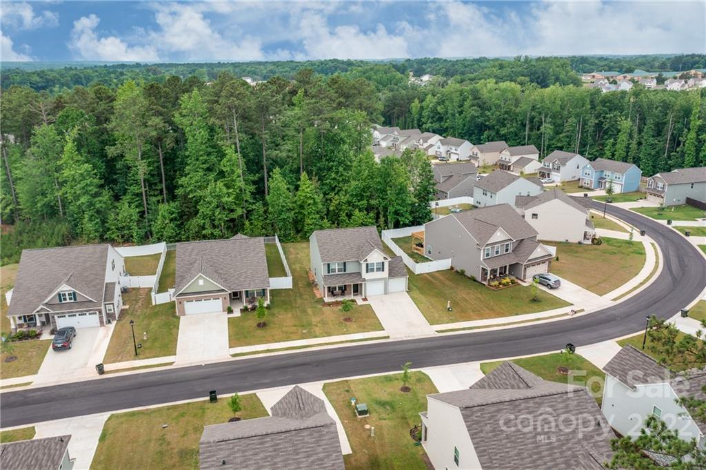 Austen Lakes - Residential