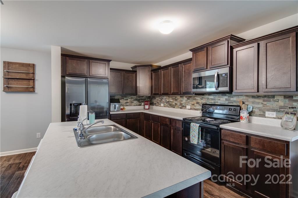 Austen Lakes - Residential