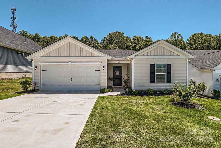Located in the quaint 55 and better community of Kinsley, this classic ranch built in 2022 offers the perfect haven to enjoy an easy living lifestyle.  Lawn maintenance, plus convenient trash pick up are included in the HOA, allowing more time for the things you love. The open and welcoming foyer supplies space for greeting guests and customizations such as a drop zone, art work, an inviting entryway piece or a beautiful bookcase. Enjoy modern amenities including engineered hardwood, a tankless water heater, a well-equipped kitchen with stainless steel appliances, granite countertops, gas range, walk-in pantry, soft closing drawers, and an oversized island. The spacious primary suite provides plenty of natural light, a walk-in closet and a large shower The back patio and large backyard allow additional space for relaxation and enjoyment. The Kinsley community is located in the heart of Denver, with quick access to Lake Norman, restaurants, shops, grocery stores, breweries, and parks!