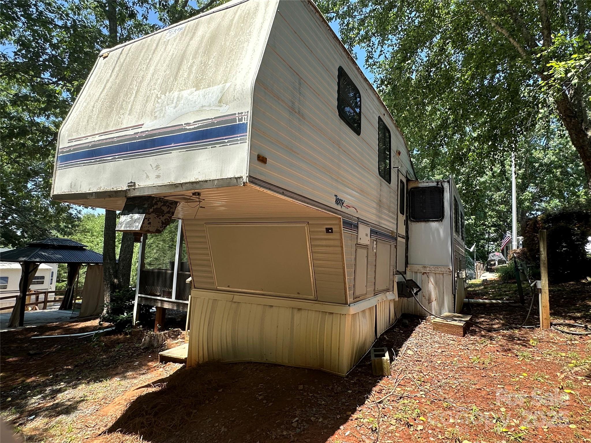 Badin Shores Resort - Residential