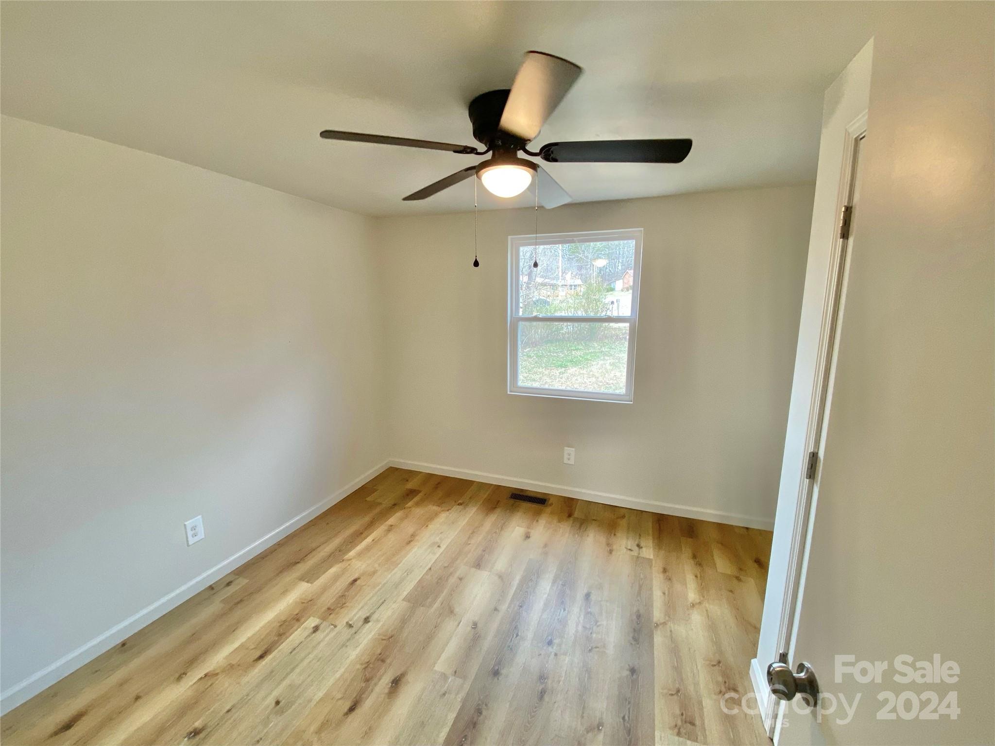 LINCOLN ESTATES - Residential